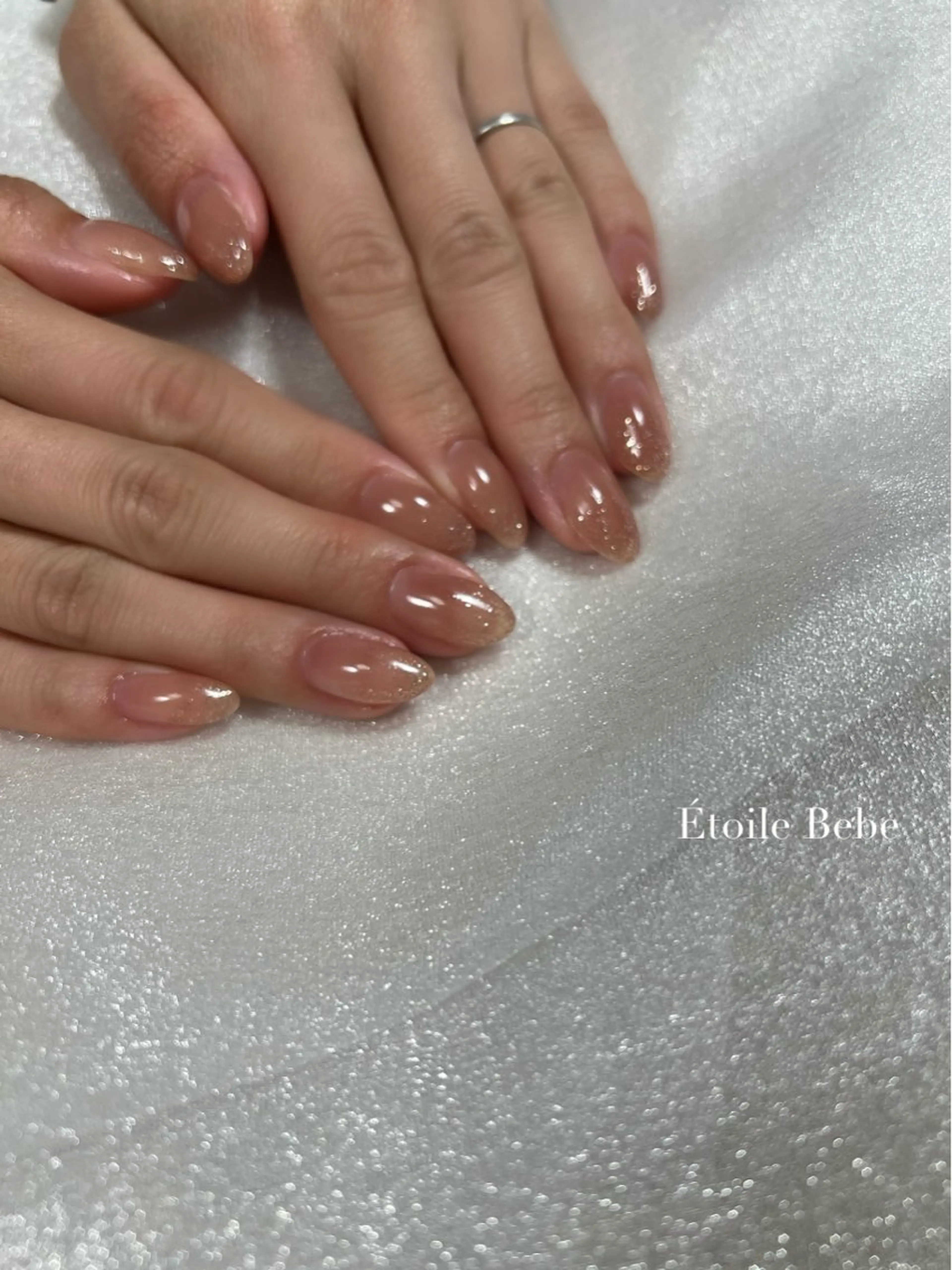 ネイル フラッシュネイル マグネットネイル ニュアンスネイル ワンカラーネイル ハンドネイル Étoile Bebeのエステ・リラクイメージ