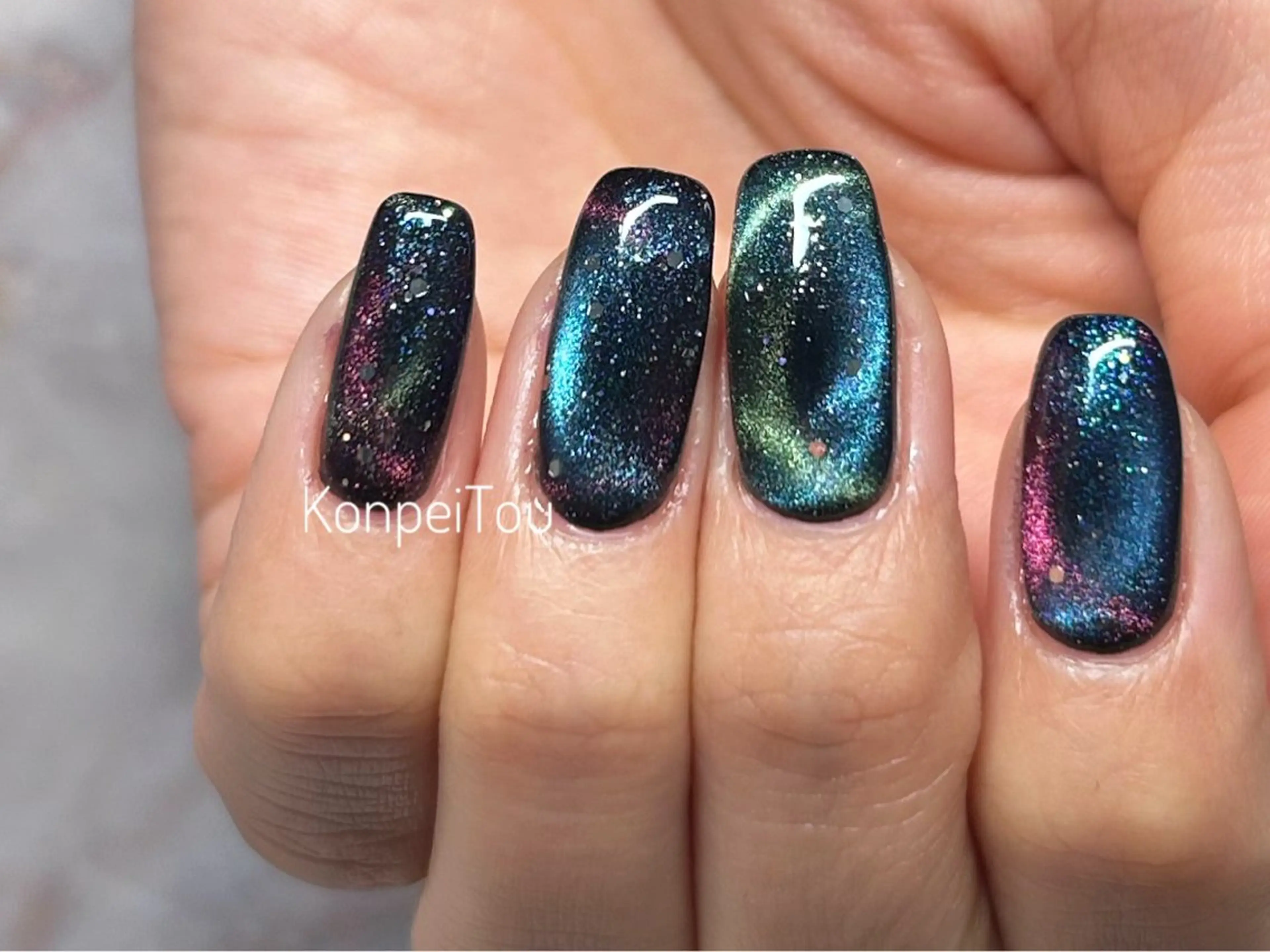 ネイル ジェルネイル マグネットネイル ハンドネイル おうちのネイルサロン KonpeiTouのネイルデザイン