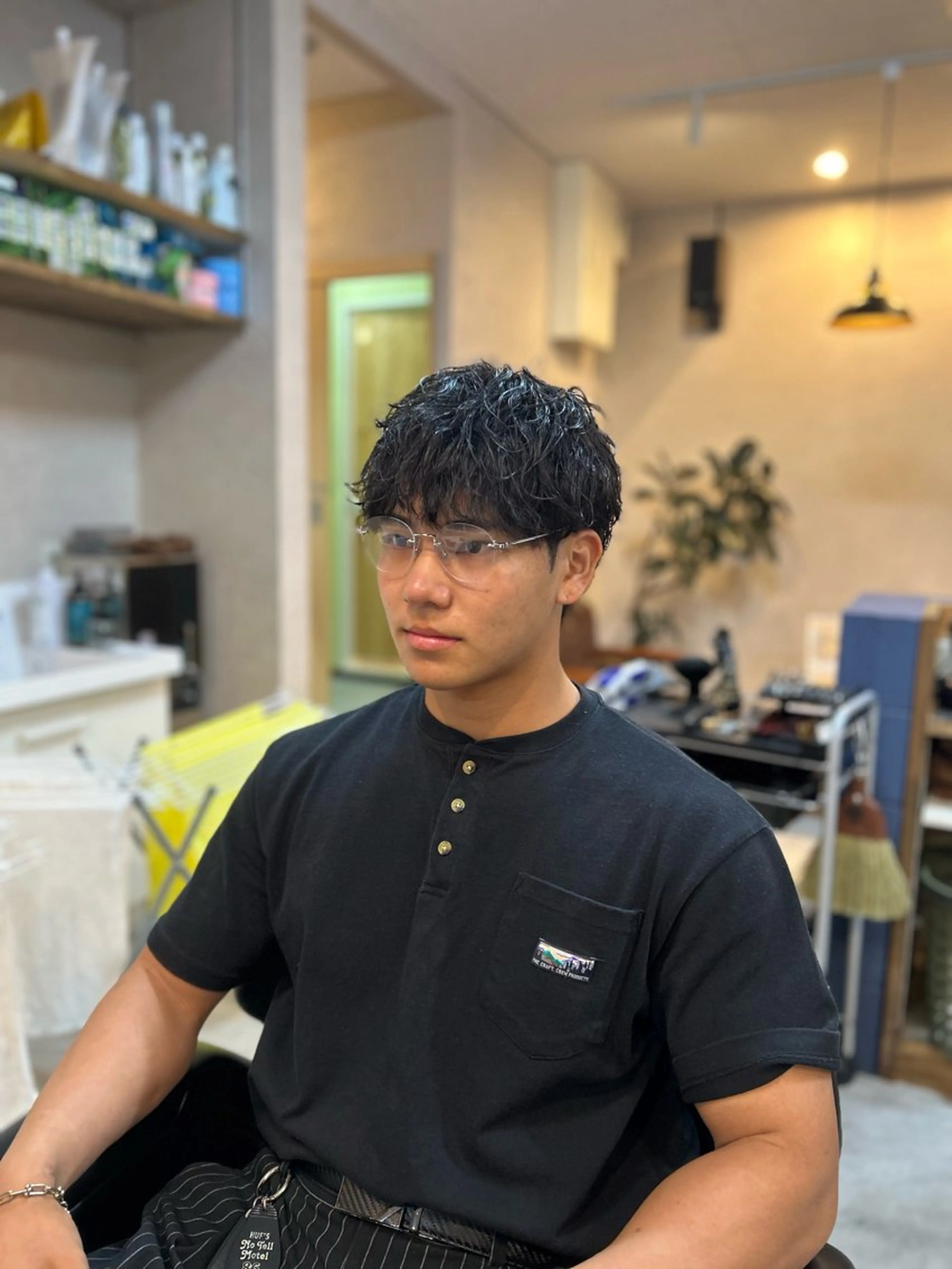 ミディアム パーマ パーマ THEBARBER TEN所属・伊禮 海凪のヘアスタイル