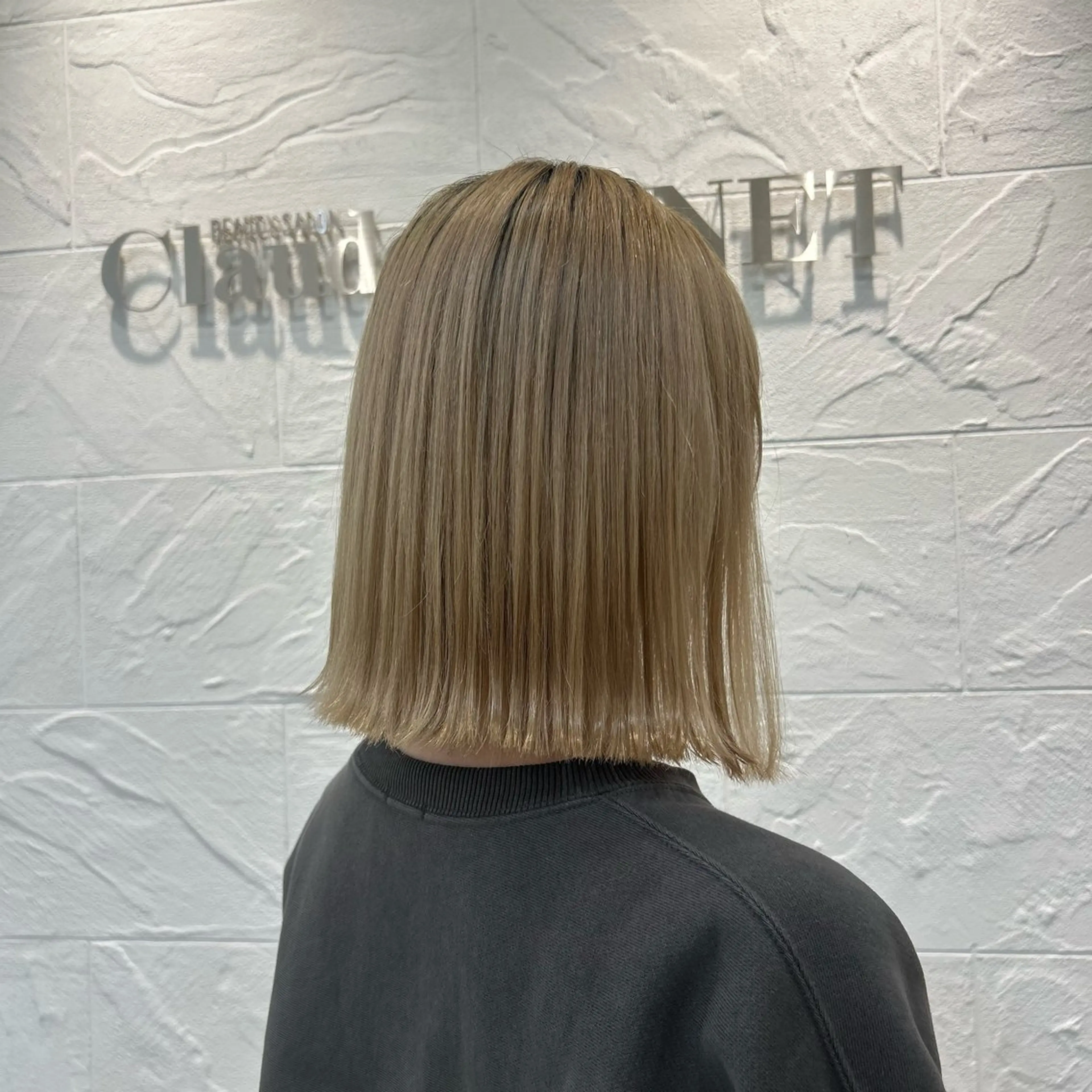 ミディアム カラー カット Claude MONET池袋店所属・佐藤 音和のヘアスタイル