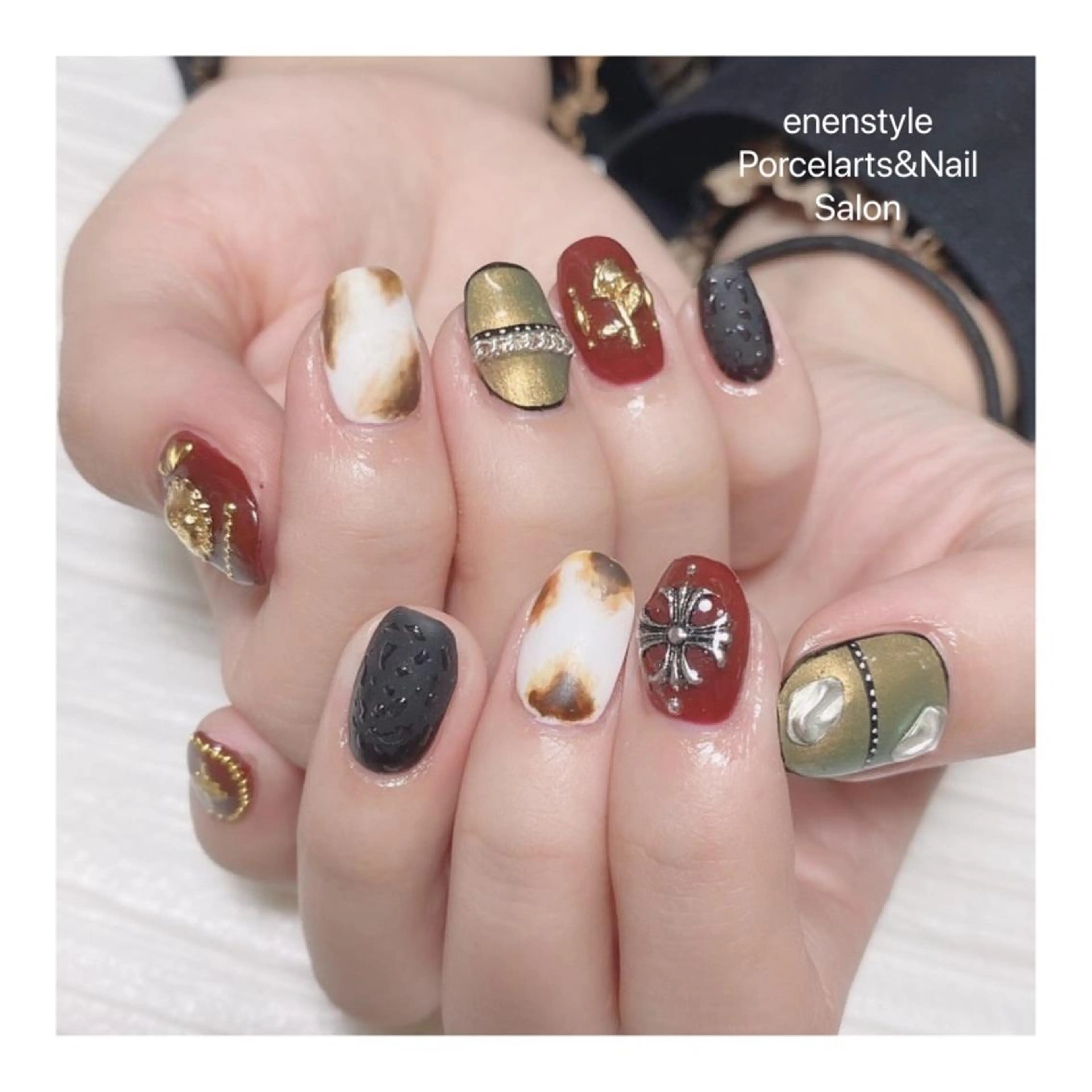 ミディアム ネイル ハンドネイル 👑enen style👑のネイルデザイン