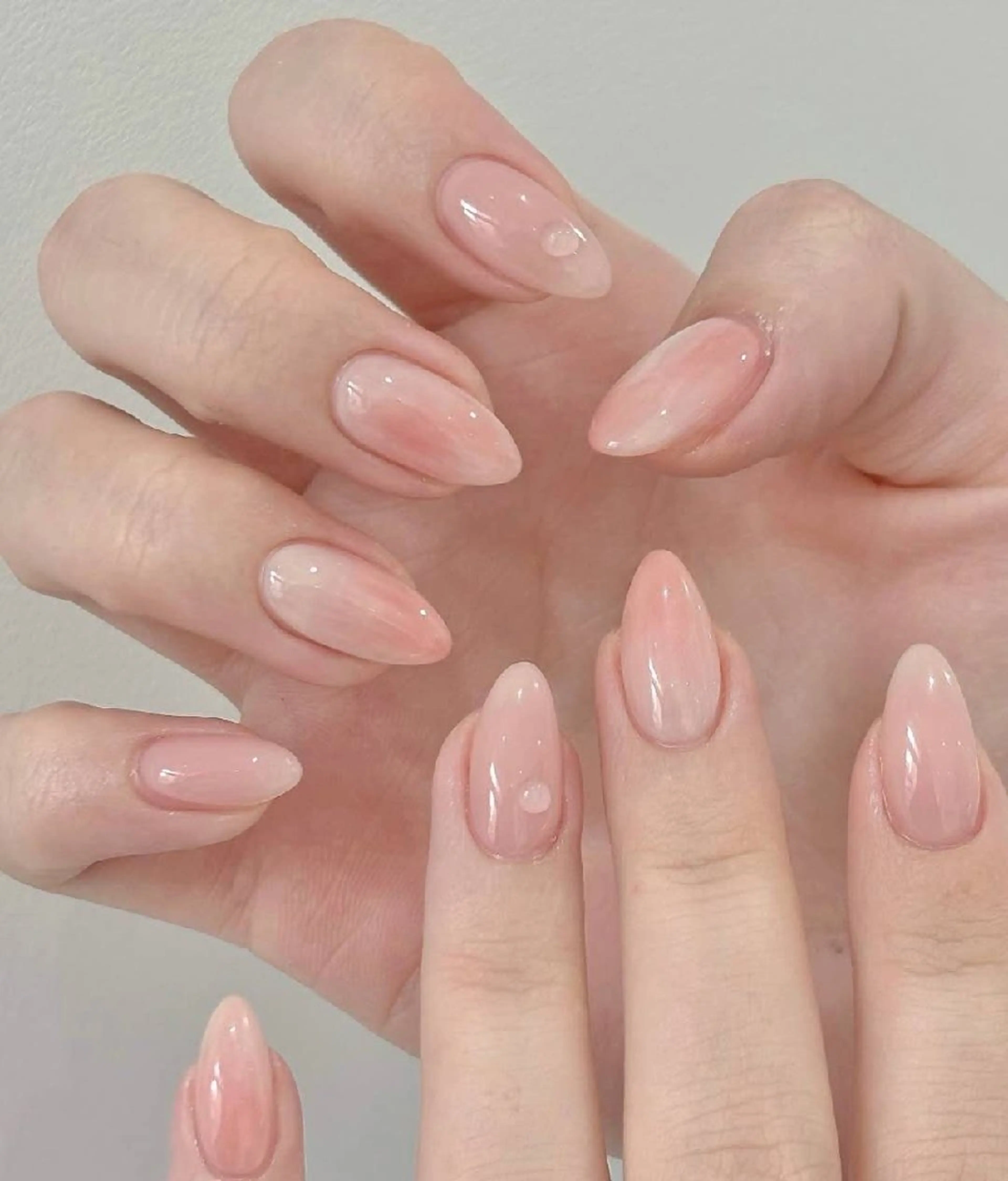 ネイル 小島 阿佑美のネイルデザイン