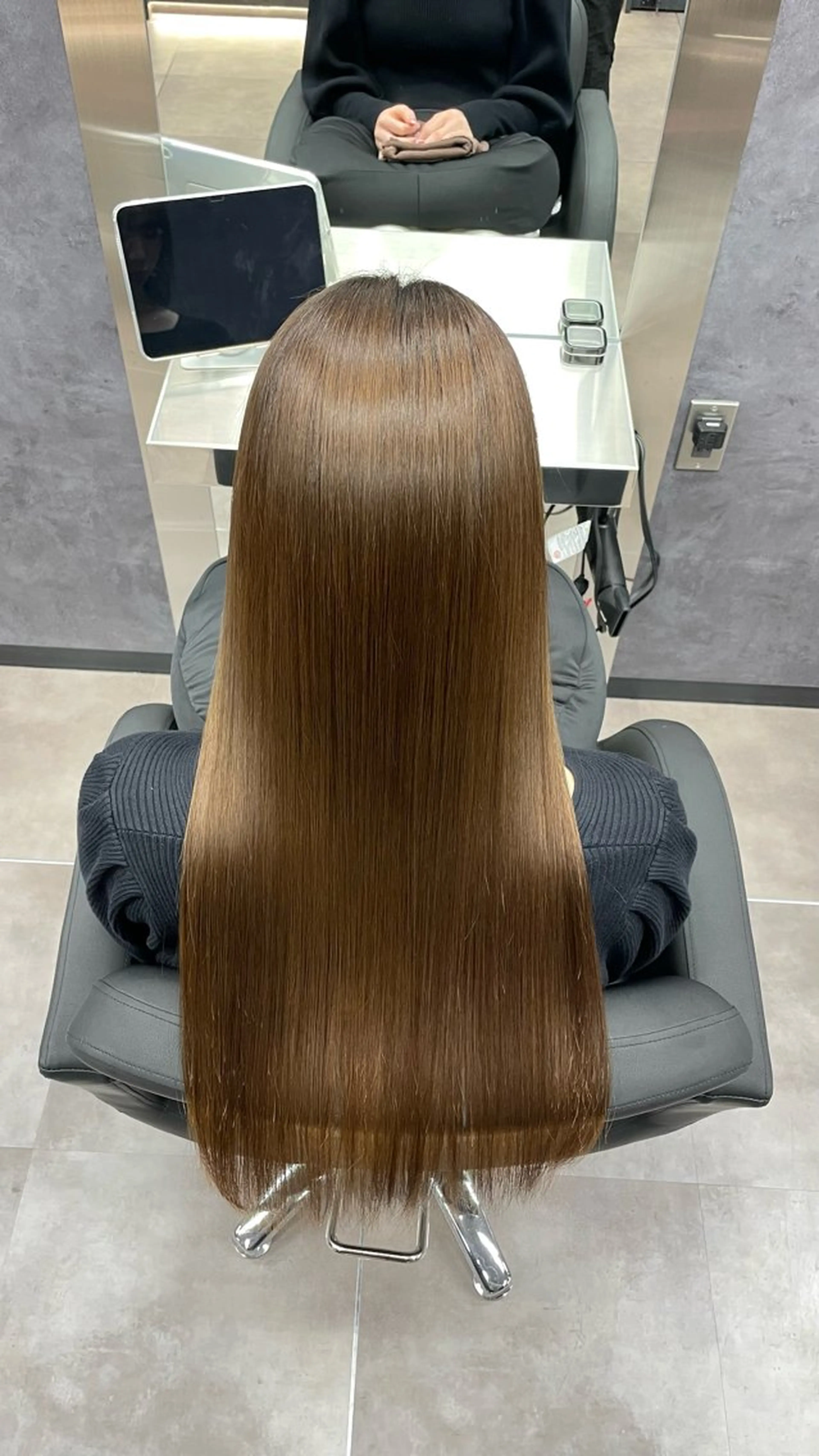 ロング カット ヘアカラー トリートメント CYNTHIADUE 店長｜ IRISUのヘアスタイル