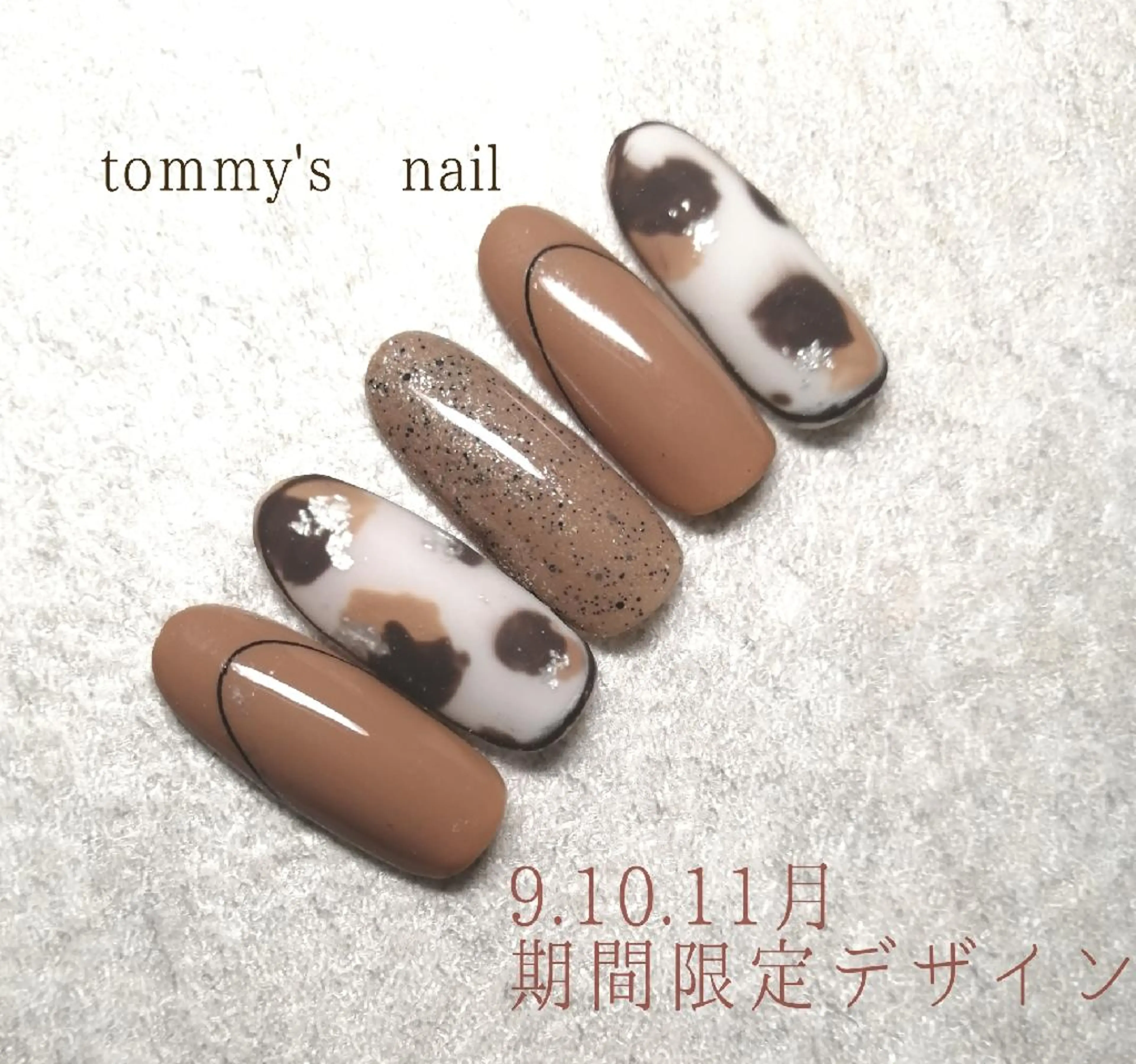 ネイル アートネイル フットネイル ジェルネイル ミラーネイル ワンカラーネイル ハンドネイル tommy's nail所属・福岡/若よもぎ蒸し 全身美容が叶うサロンのネイルデザイン