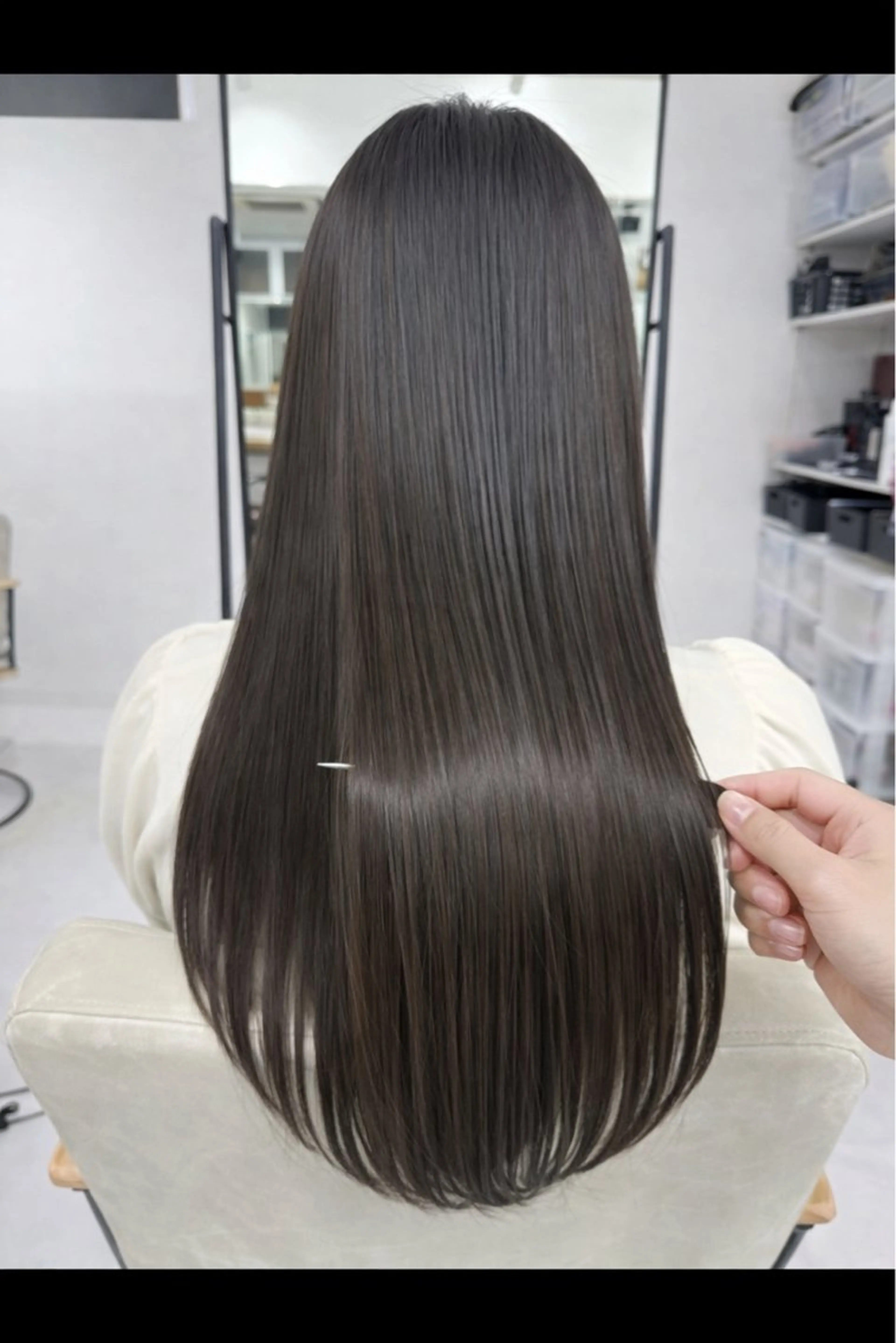 ロング カラー 透明感カラー ヘアカラー トリートメント 宮内 遥のヘアスタイル