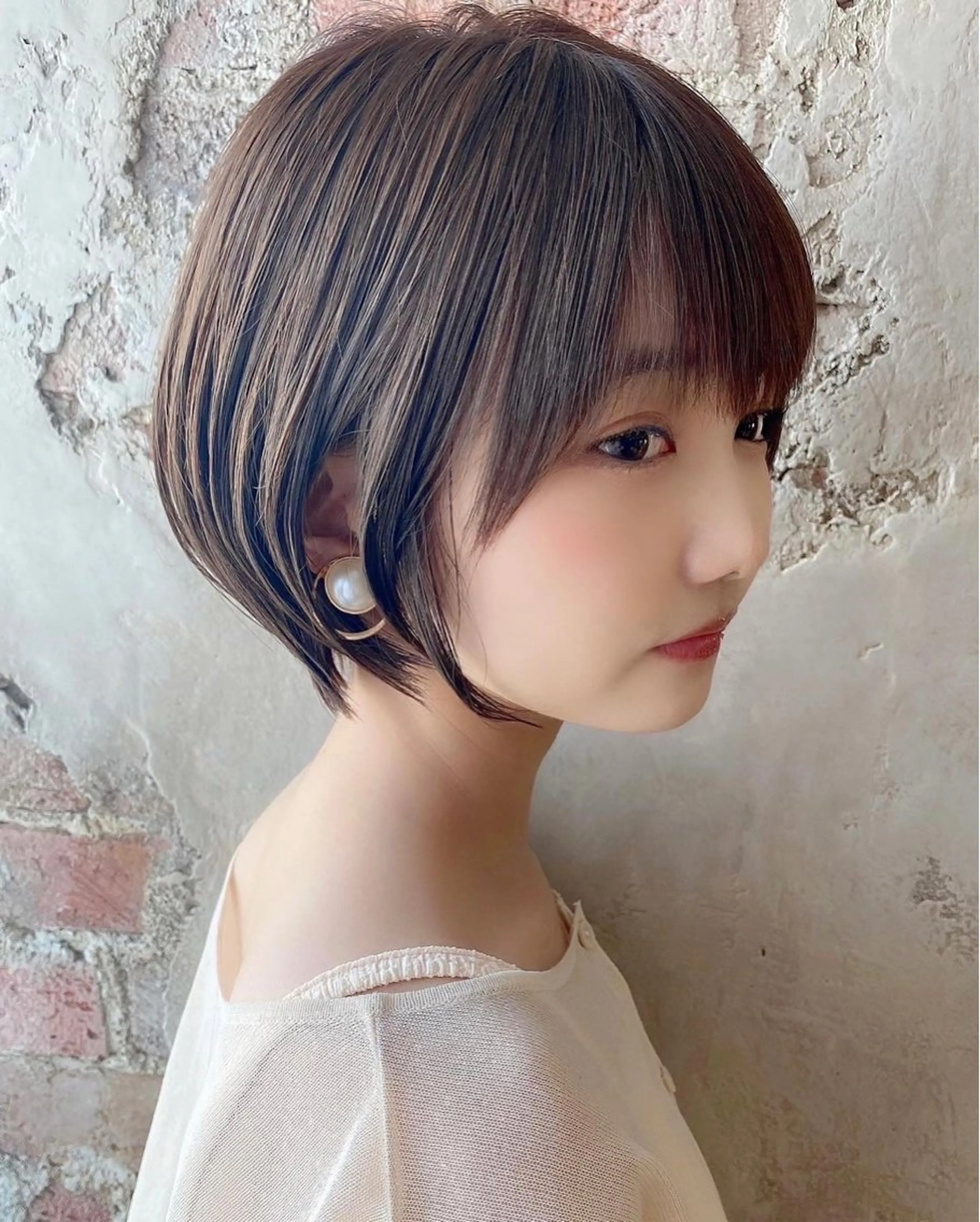 ショート カラー カット ヘアカラー トリートメント 💍新宿ショート 💍岩田莉奈のヘアスタイル