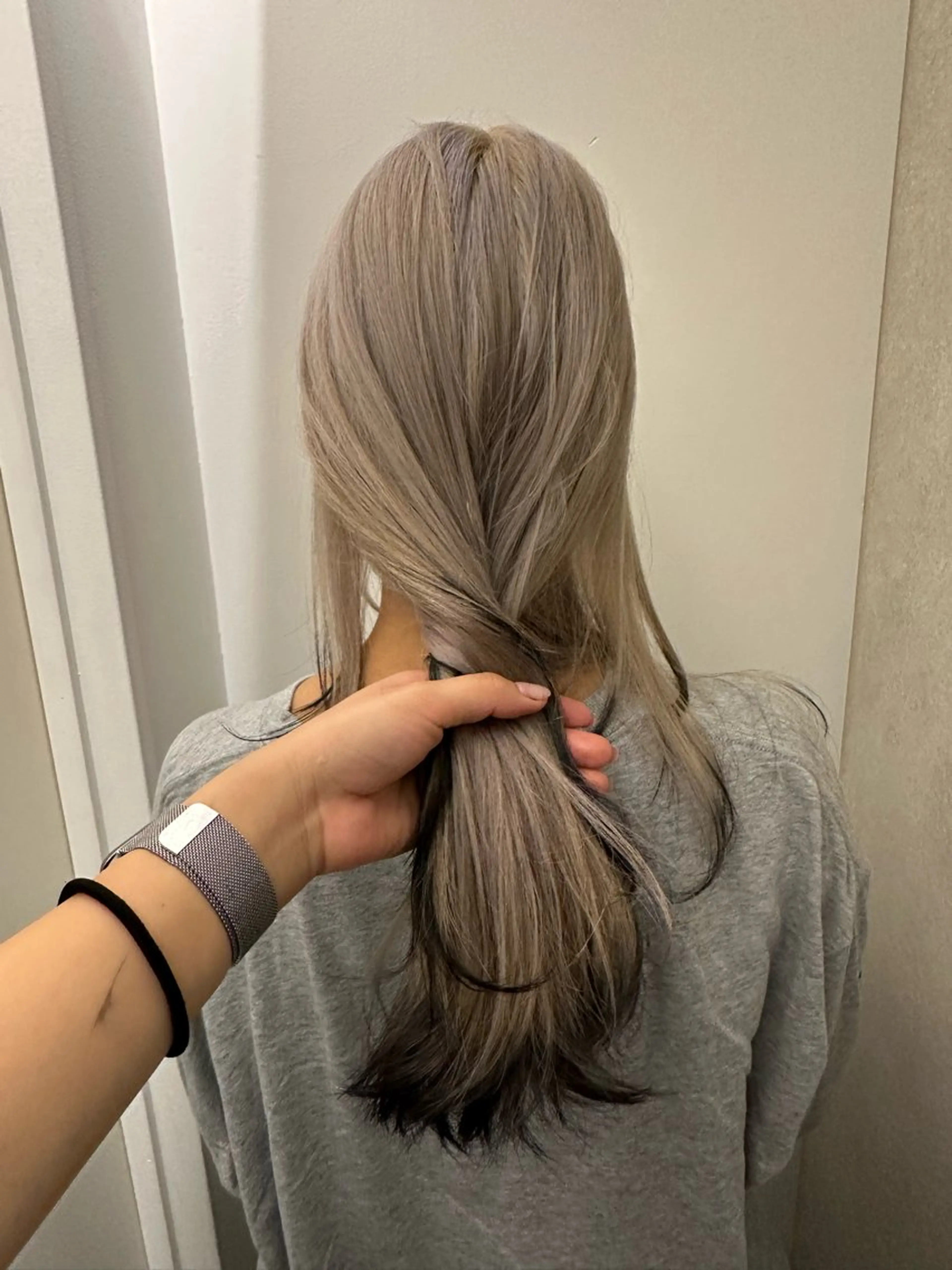 カラー ヘアカラー 韓国ヘアメンズ・レデ ィース特化ミクのヘアスタイル