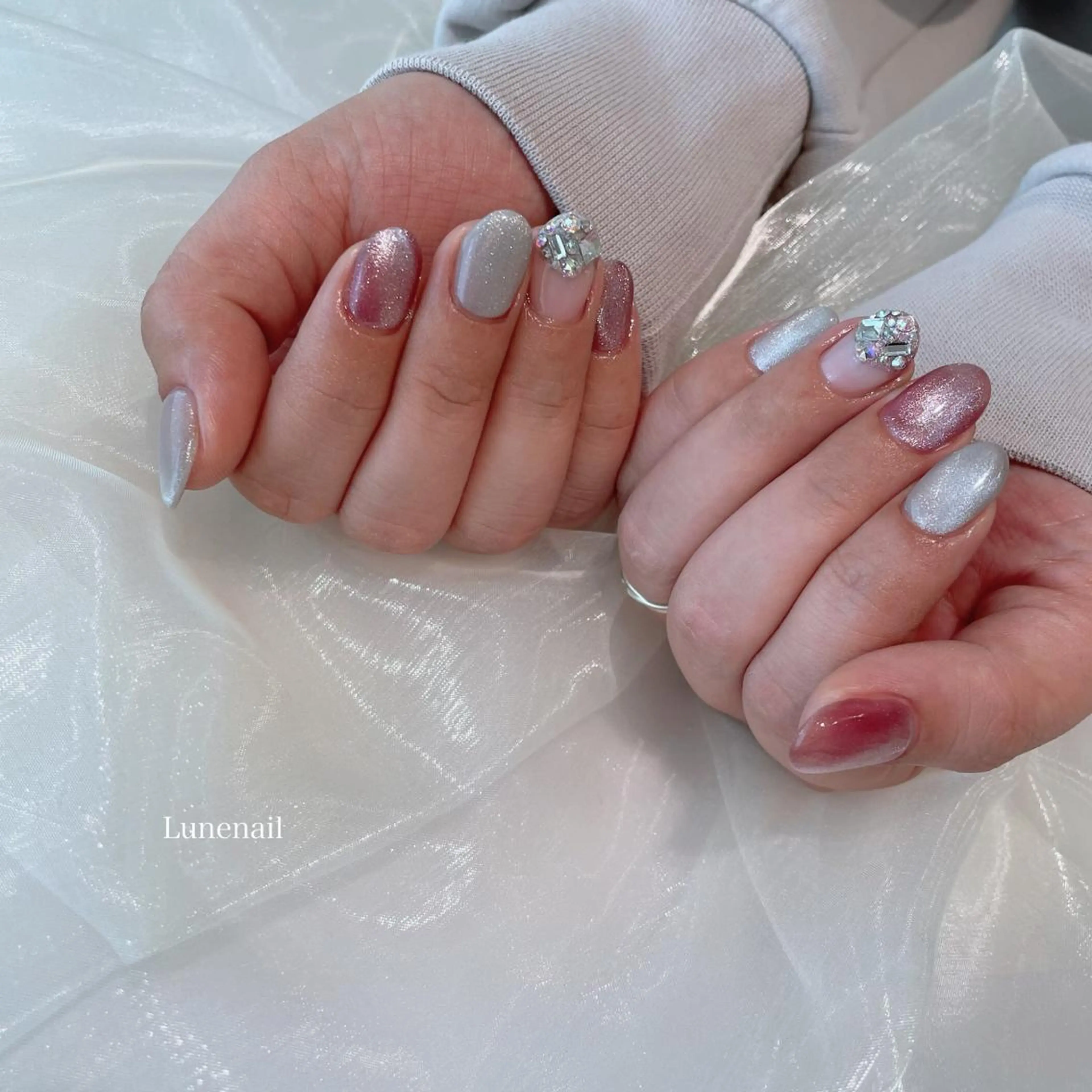 ミディアム ハンドネイル Lune nailのネイルデザイン