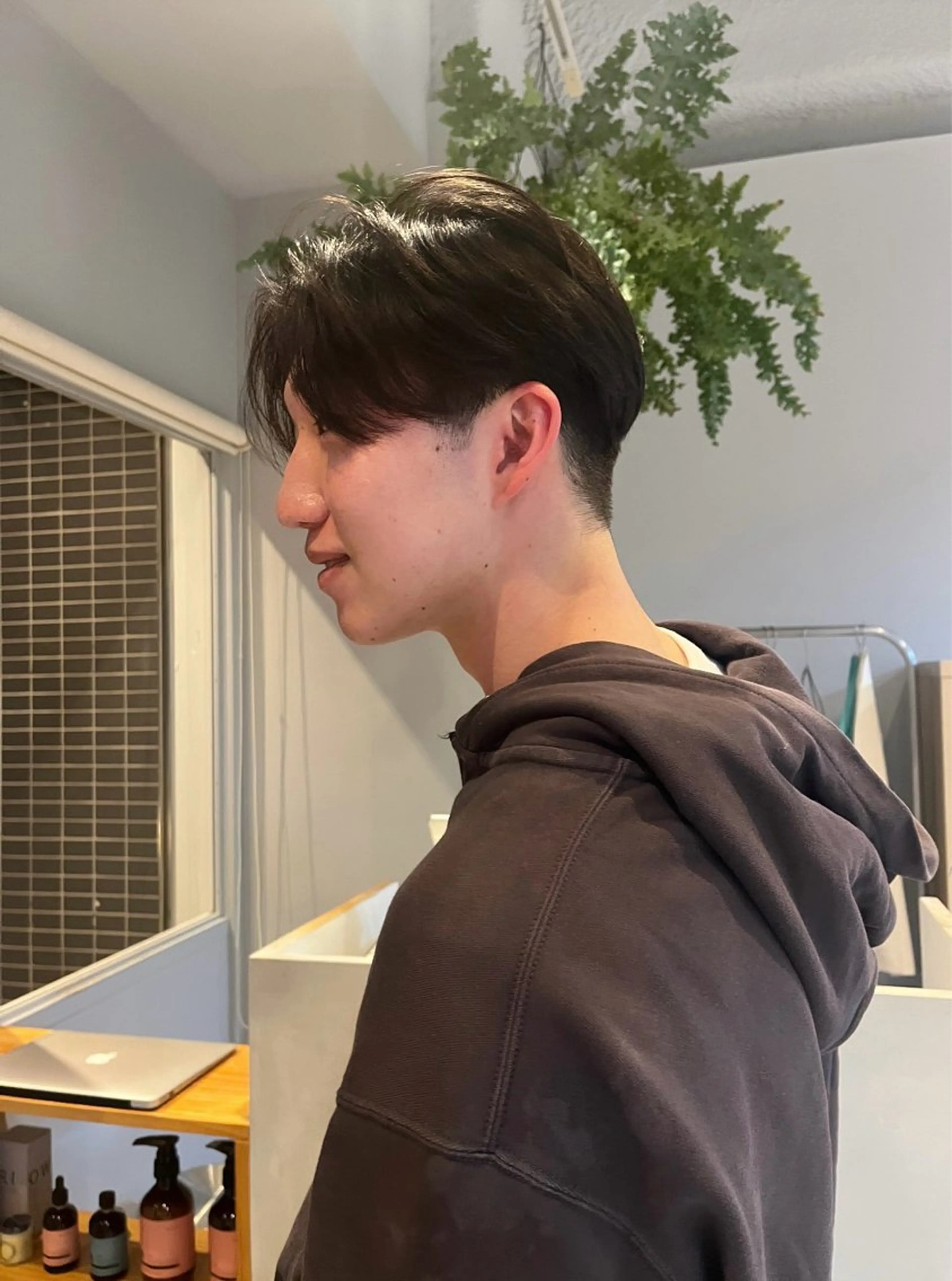 メンズ 刈り上げ nun所属・イトノ リュウのヘアスタイル