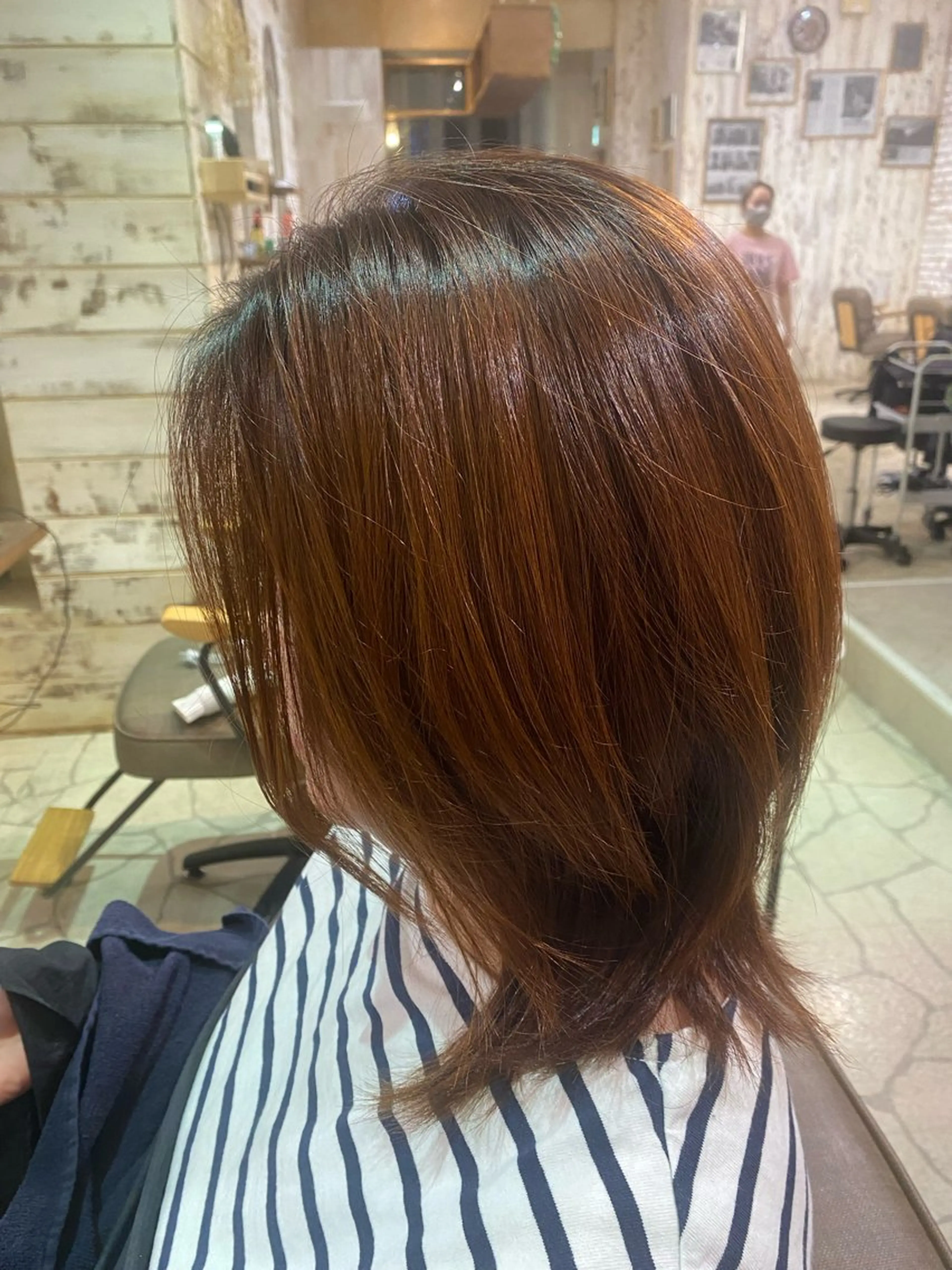 カラー 山本 晴香のヘアスタイル