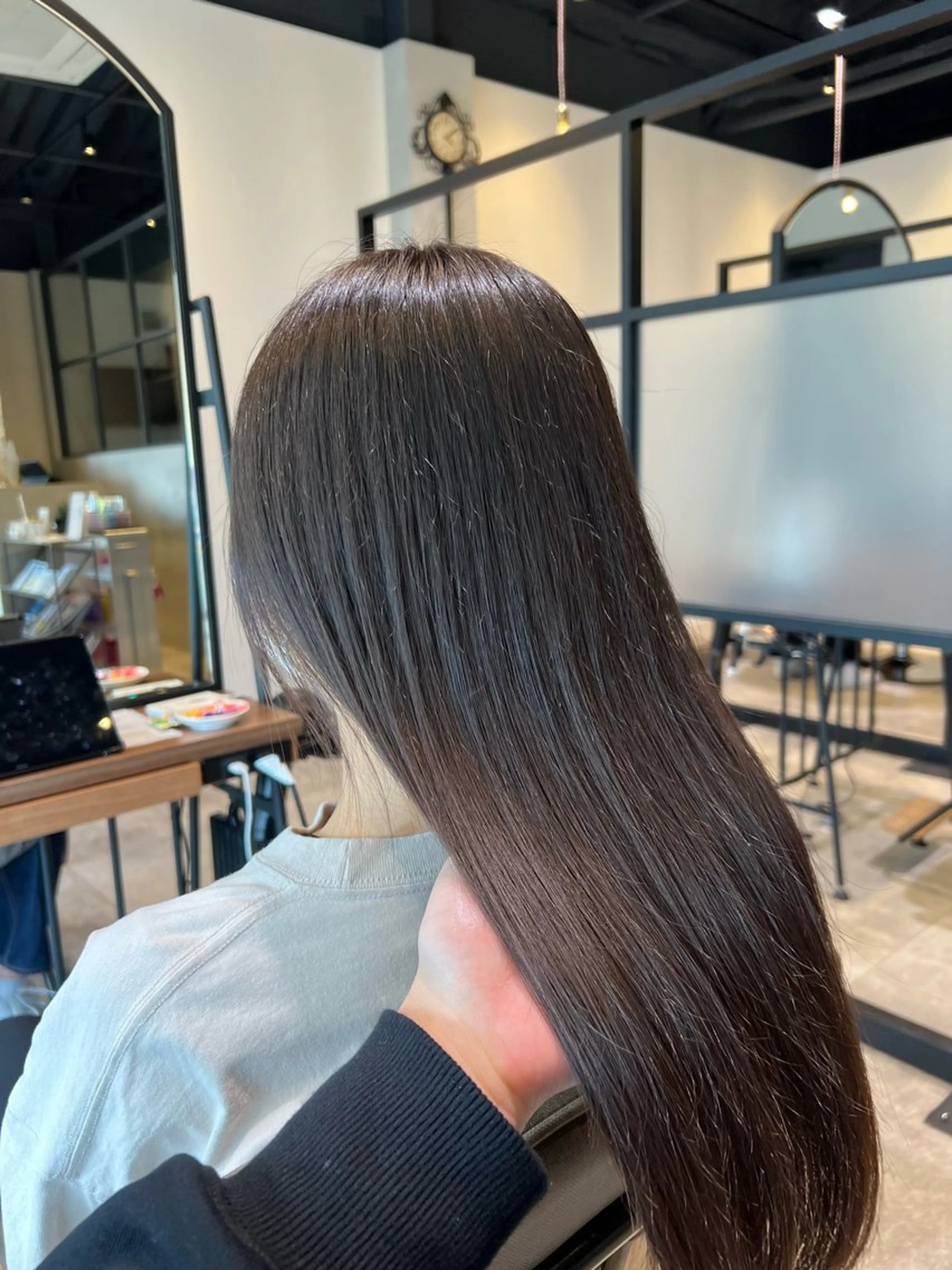 セミロング 髪質改善 トリートメント 縮毛矯正 トリートメント 毛流れパーマ特化/ むらたのヘアスタイル