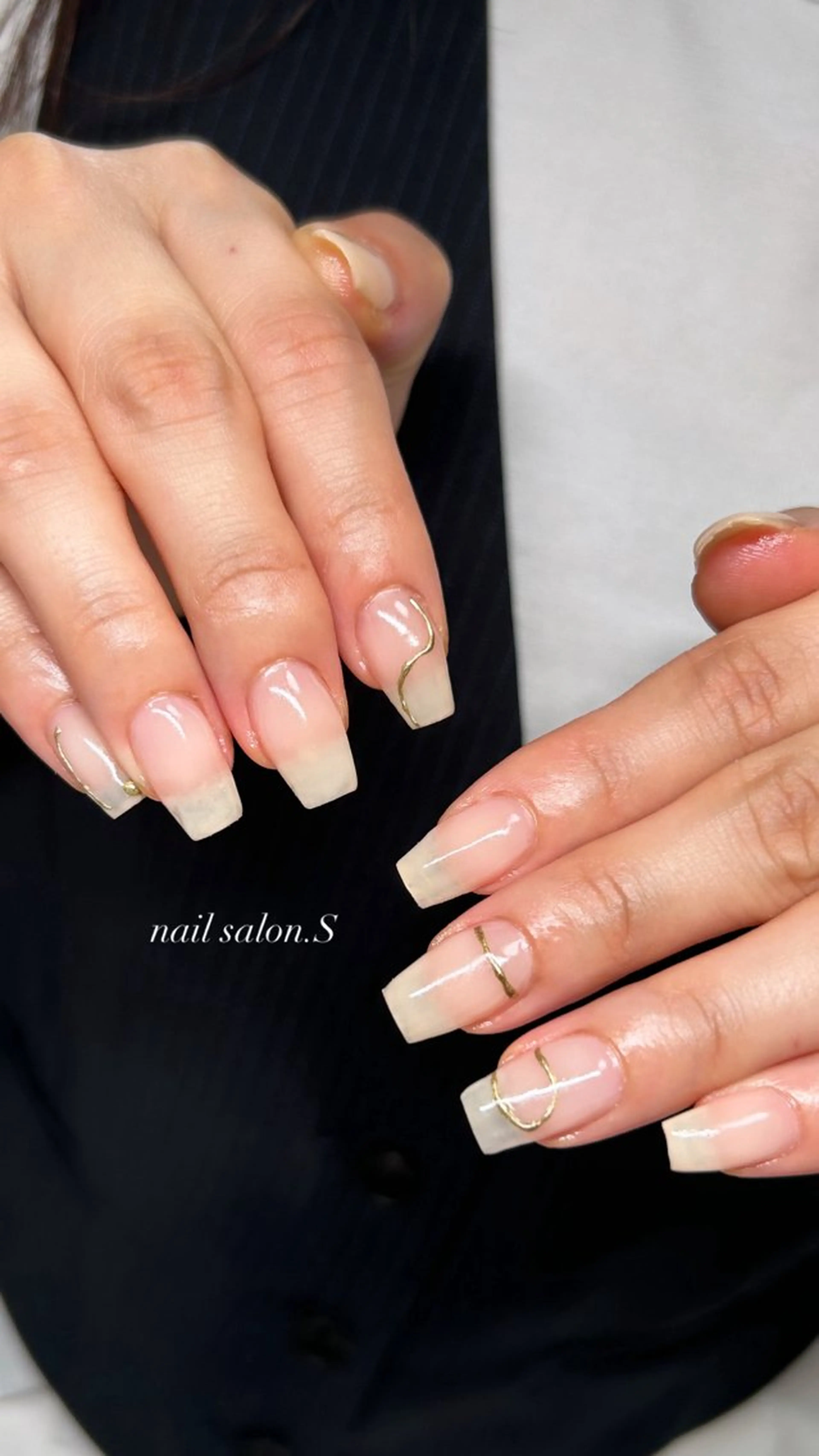 ネイル 関山 志乃のネイルデザイン