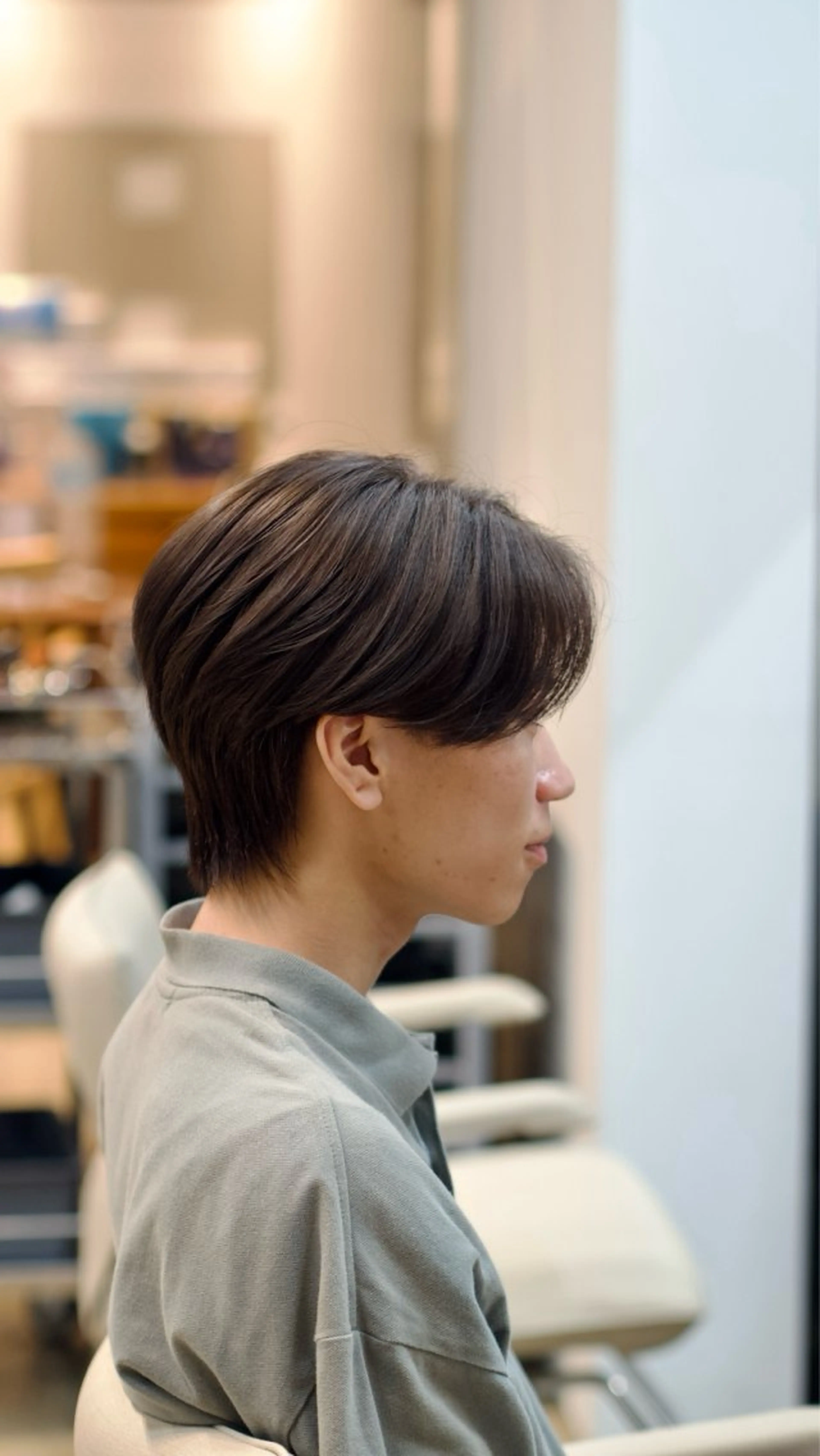 ショート ハンサムショート ショートヘア ウルフ/レイヤー/ ブリーチカラーのヘアスタイル