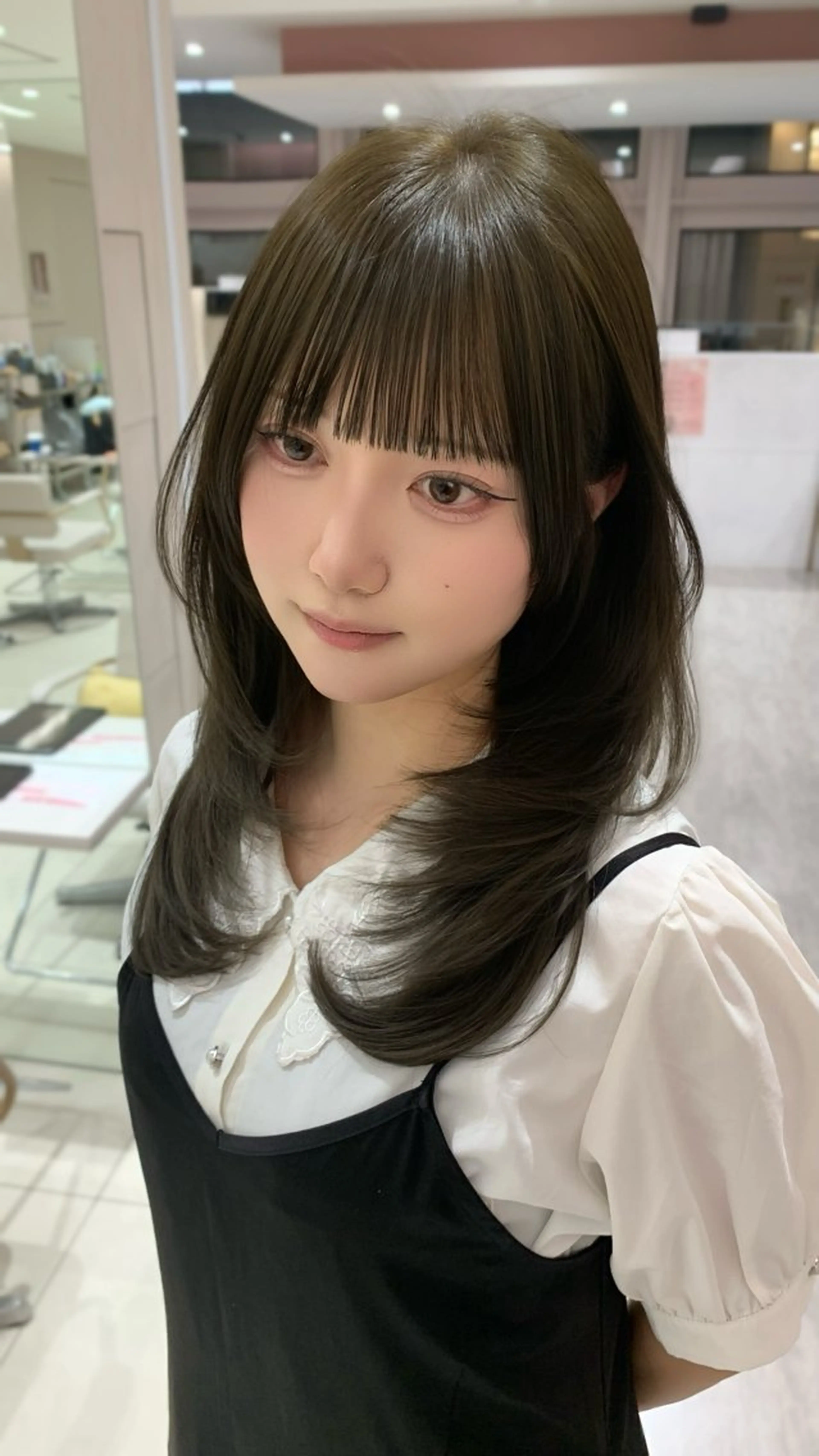 セミロング カラー カット ヘアカラー トリートメント レイヤーカット/ 小塩 萌々香のヘアスタイル