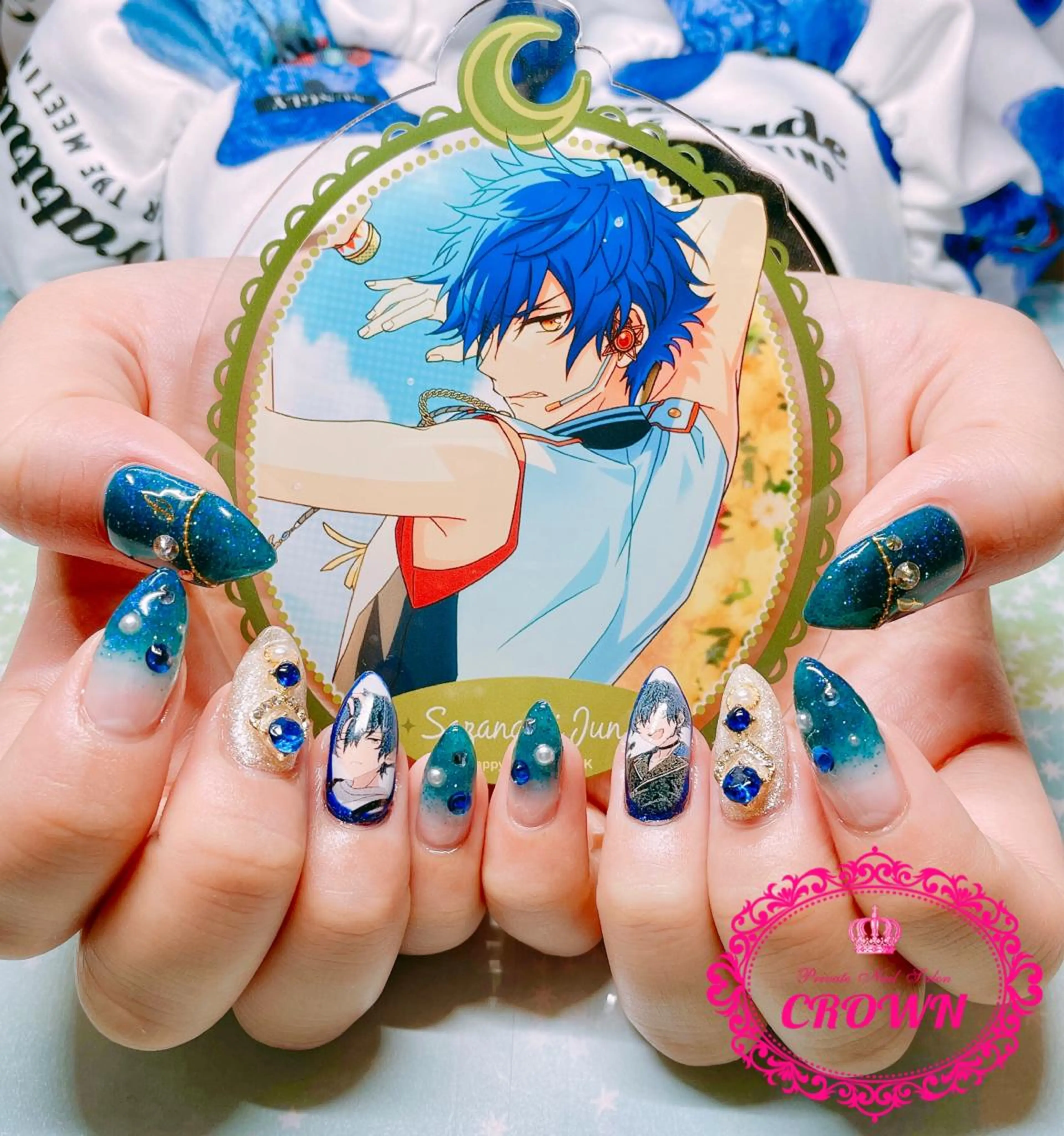 ネイル CROWN プライベートサロンのネイルデザイン