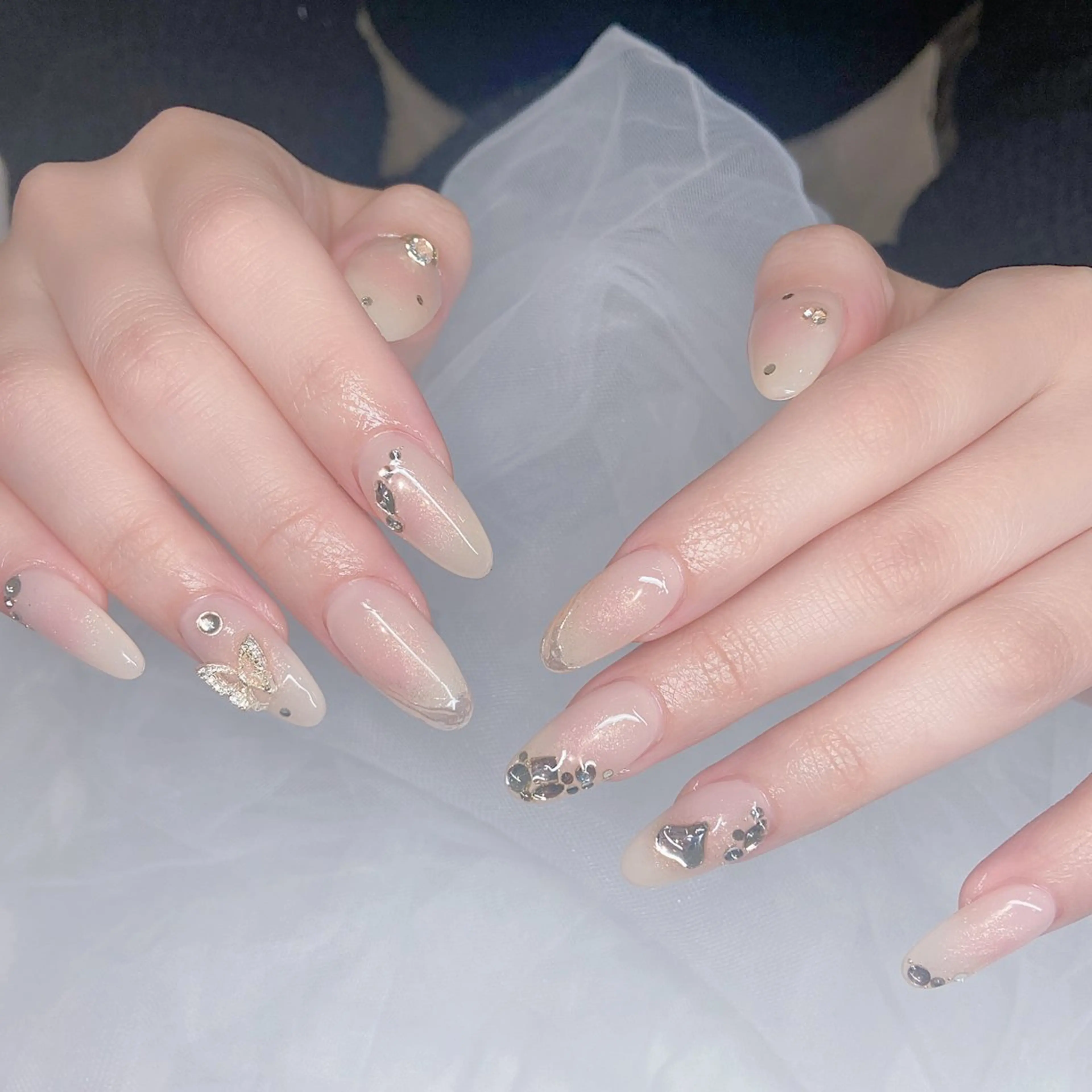 ネイル ハンドネイル ハンドケア The Nail & Eye Lashの眉毛・アイブロウイメージ
