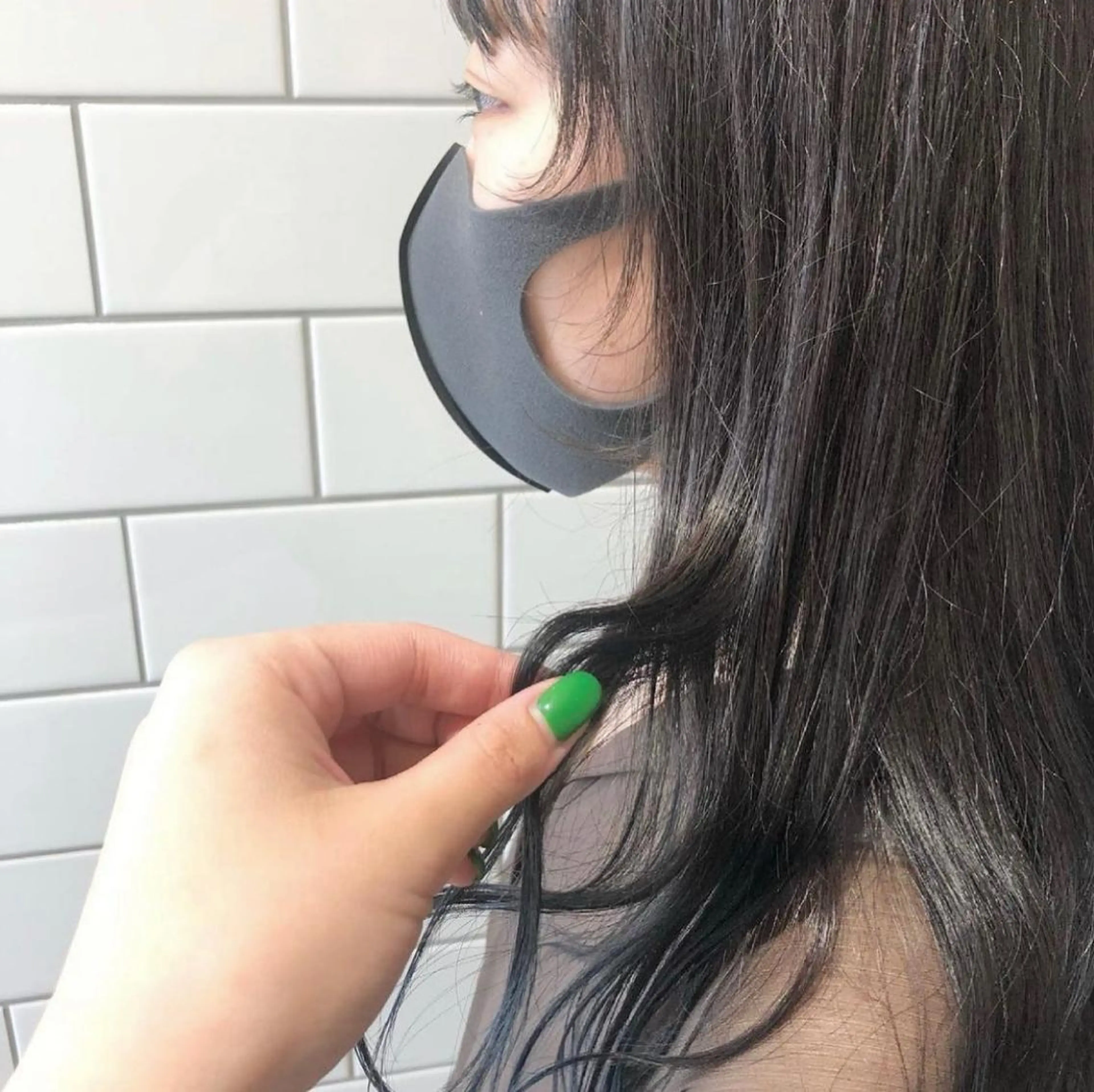 ミディアム カラー パーマ ヘアアレンジ メンズ キッズ ネイル マツエク・マツパ メンズブリーチ アッシュ ブリーチ ブルーカラー グラデーションカラー 🫧垢抜けヘア🫧 SHIORIのヘアスタイル