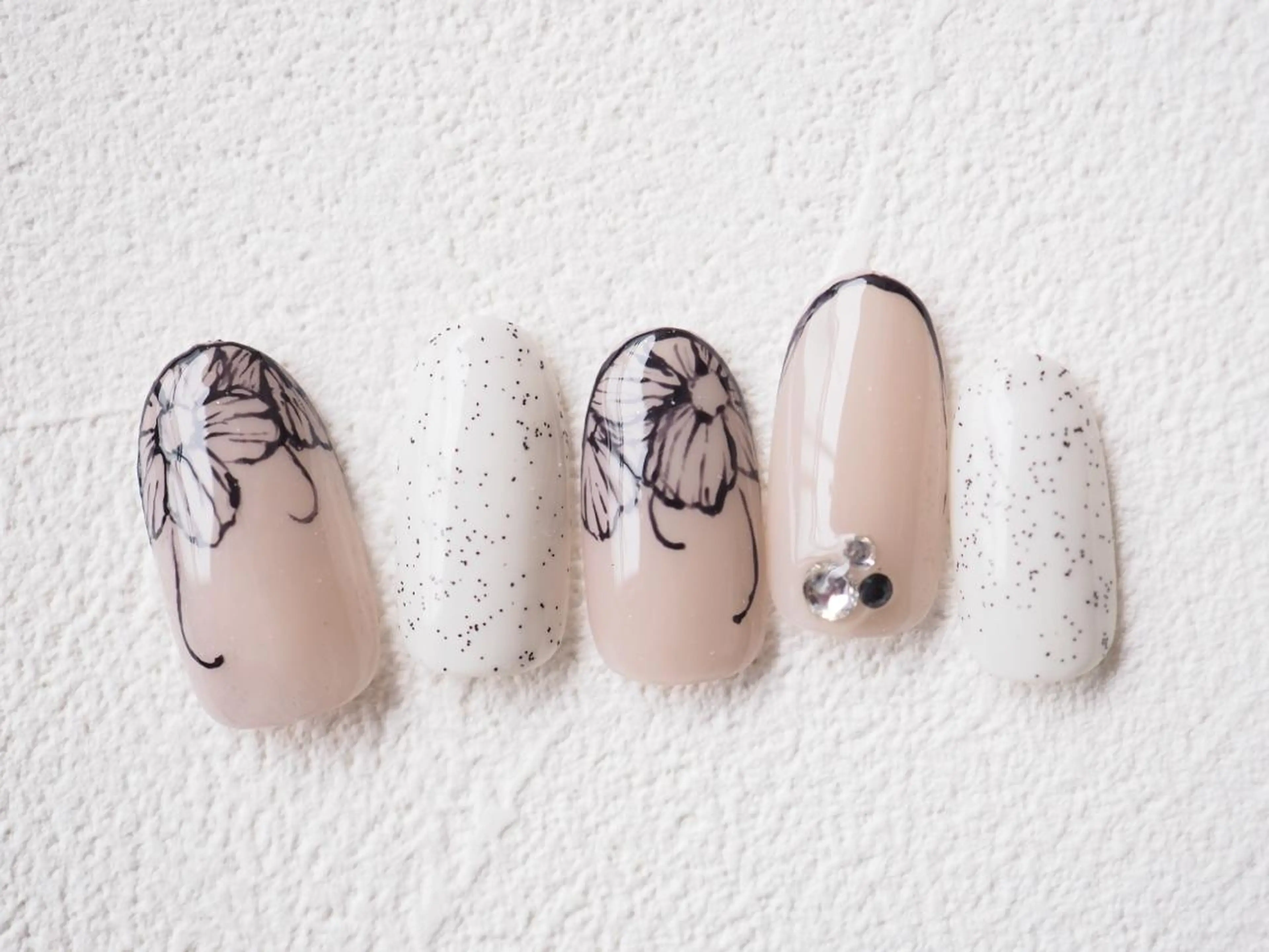 ネイル ハンドネイル トップネイリスト Ribbon立川店のネイルデザイン