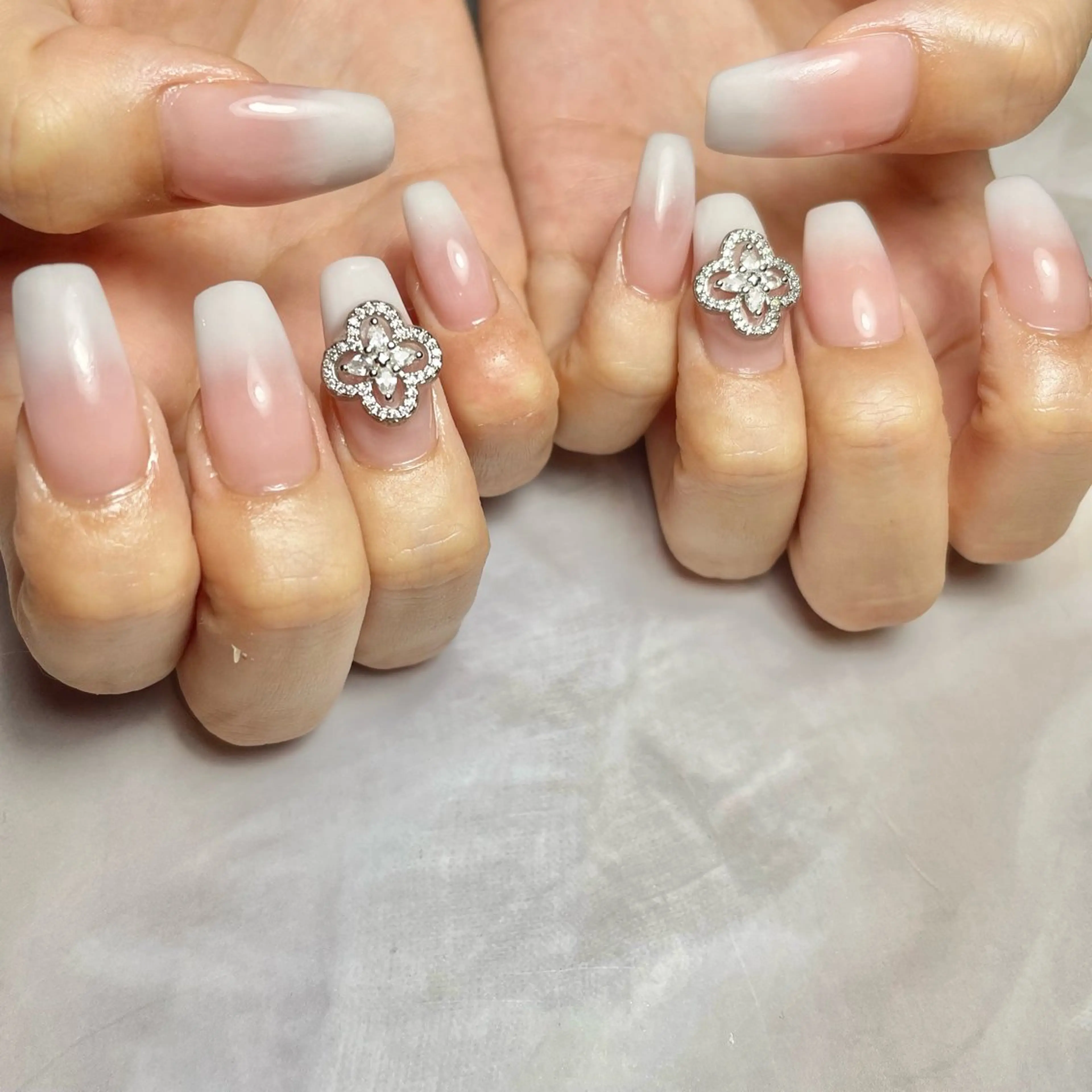 ネイル アートネイル Reflection marikoのネイルデザイン