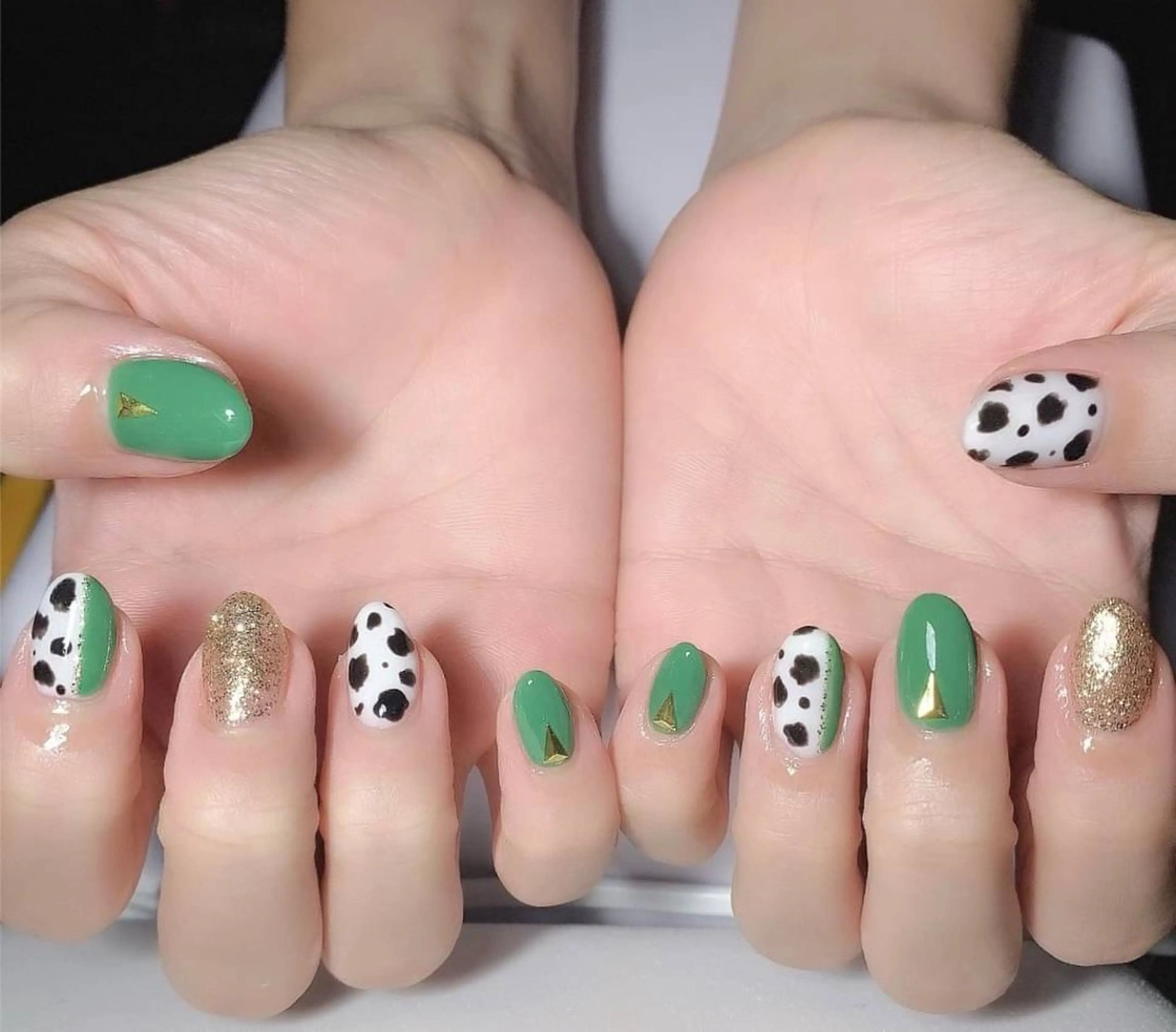 ネイル ハンドネイル フットネイル MHR nailのネイルデザイン