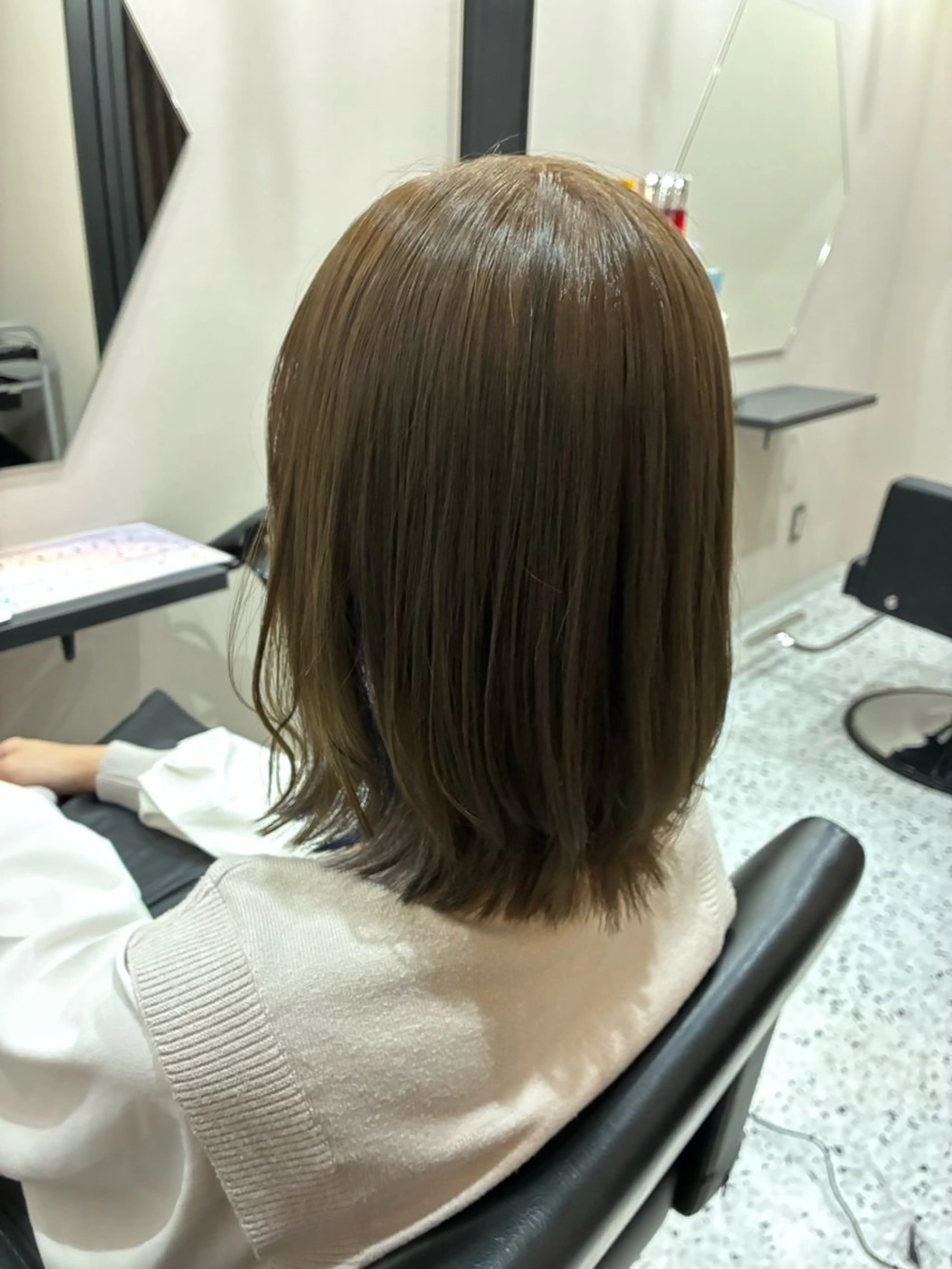 セミロング カラー ヘアカラー 美髪×髪質改善 🖤Yukineのヘアスタイル