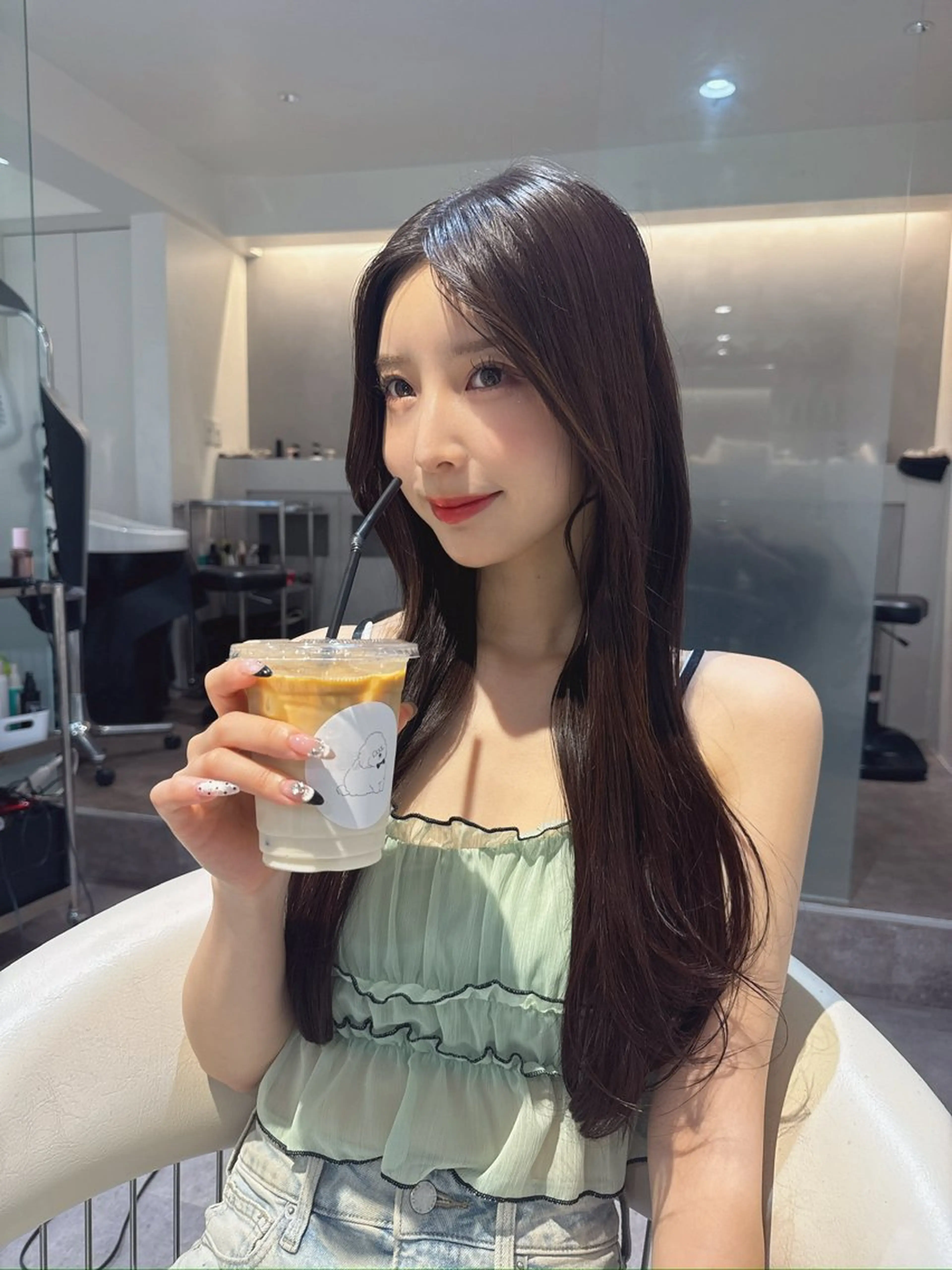 ミディアム カラー 黒髪 ブリーチ 透明感カラー ブリーチなしカラー 卒業式のヘアスタイル 💎透明感カラー特化 💎TAISEIのヘアスタイル