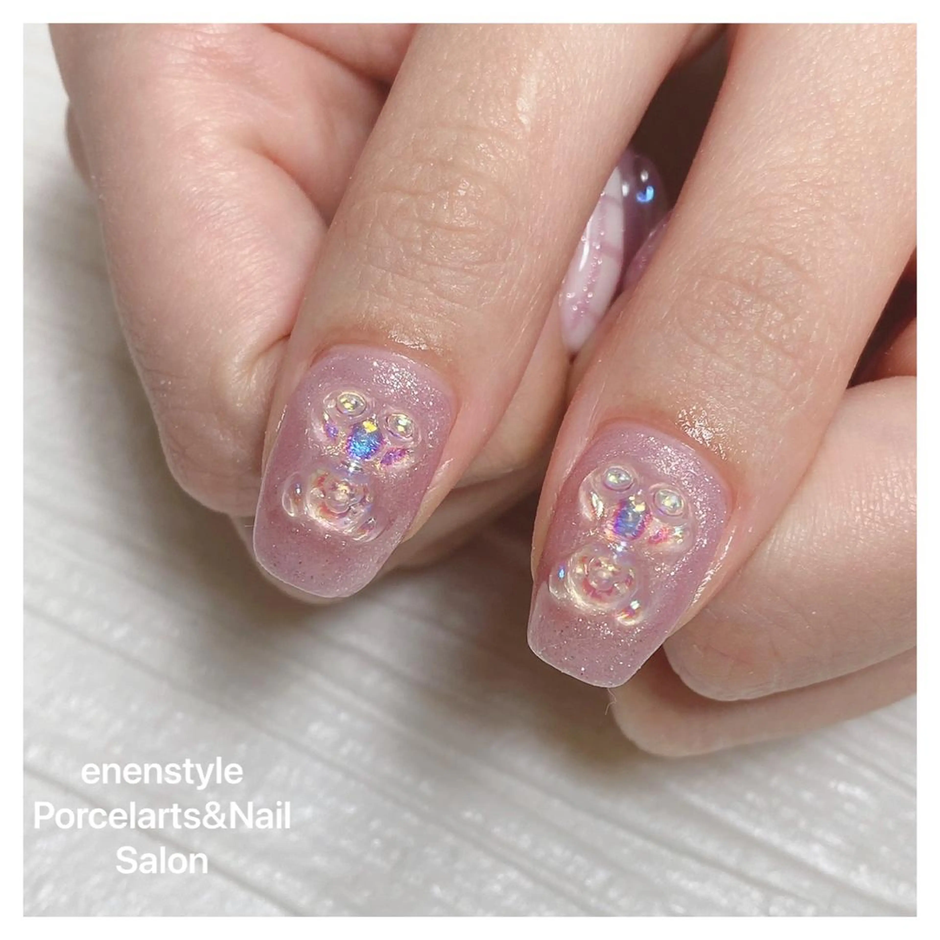 ミディアム ネイル 👑enen style👑のネイルデザイン