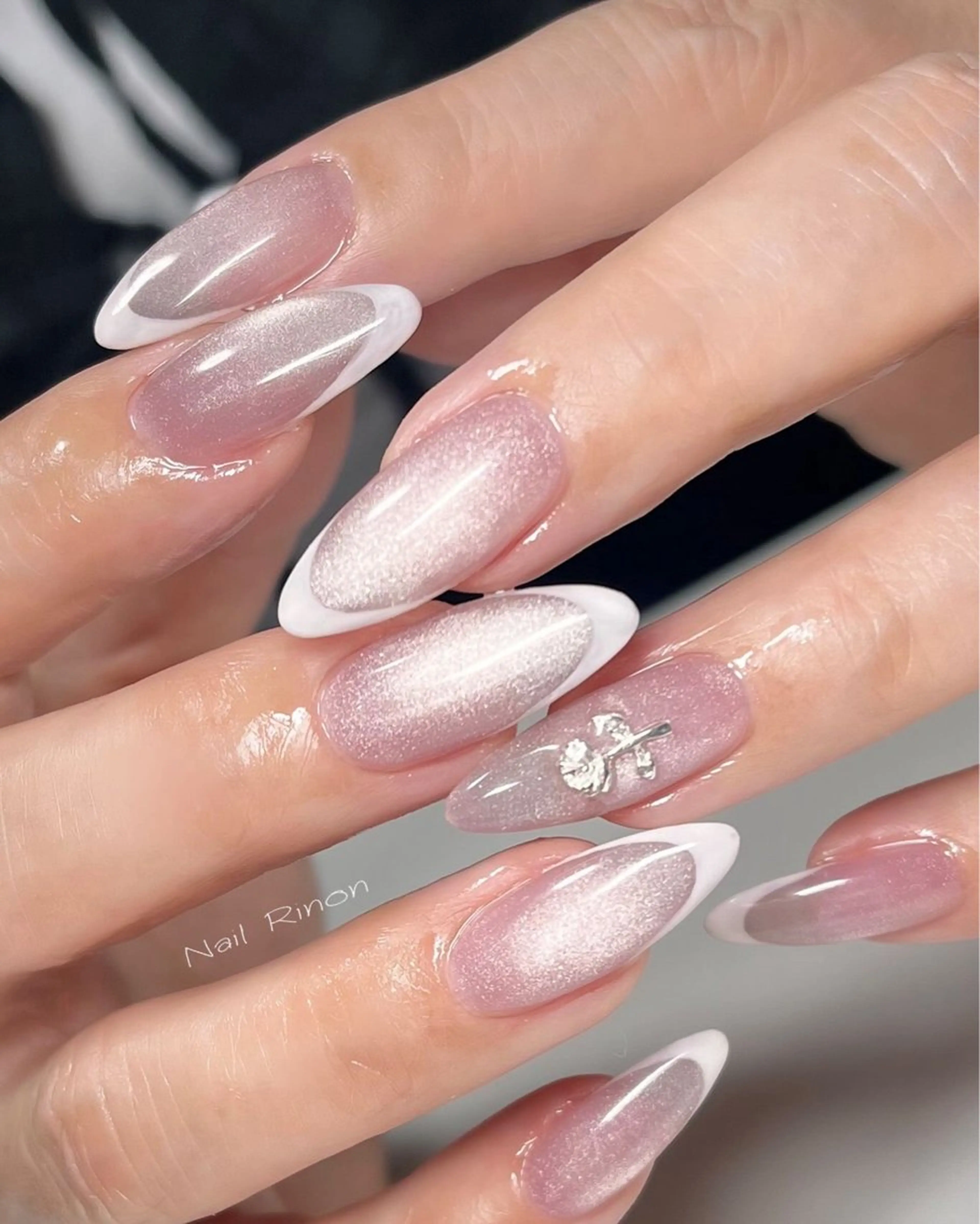 ネイル フレンチネイル マグネットネイル ハンドネイル Nail Rinonのネイルデザイン