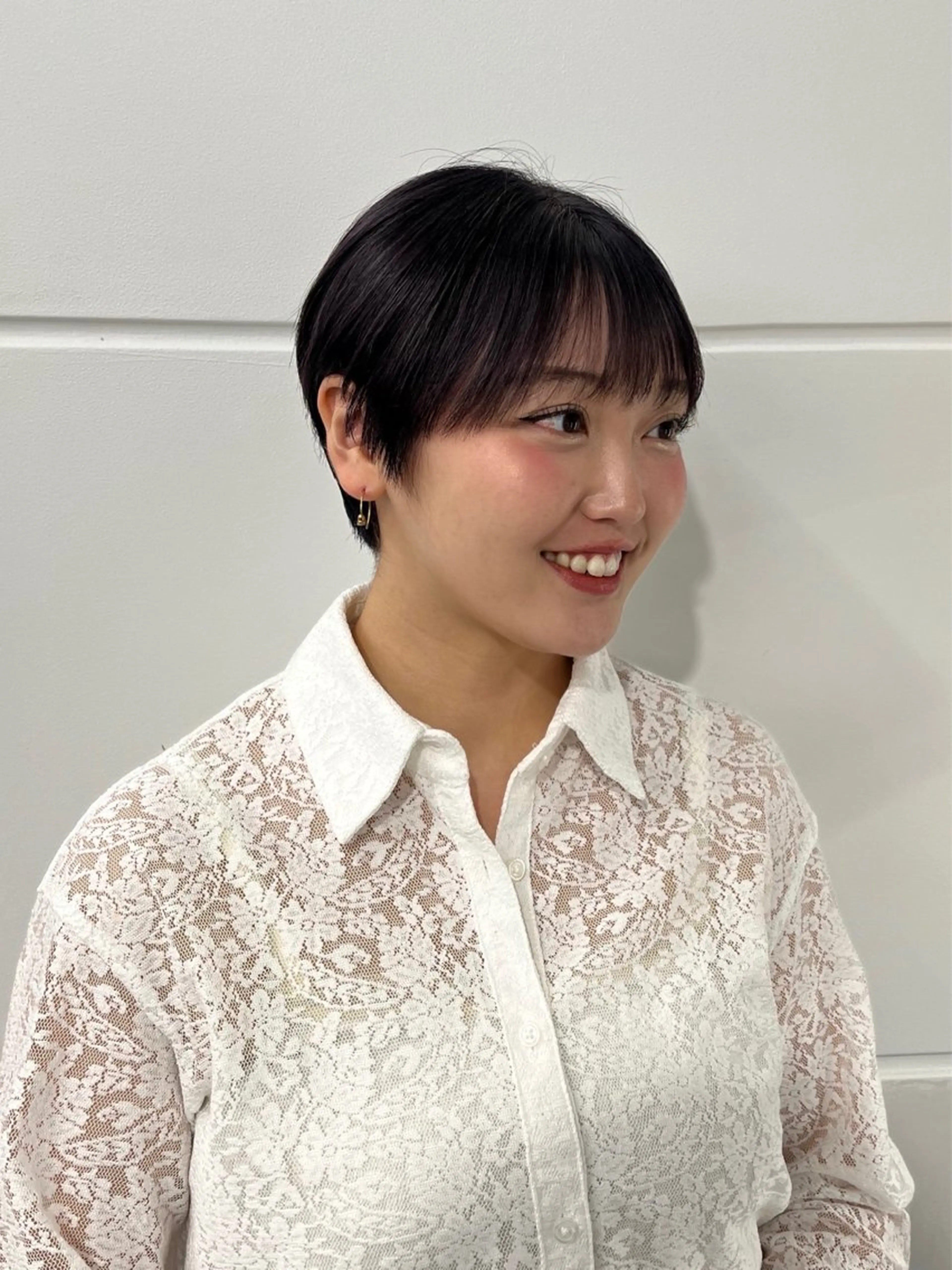 ショート カラー ショートヘア 縮毛矯正/ハイトーン /パーマ/せき🧸のヘアスタイル