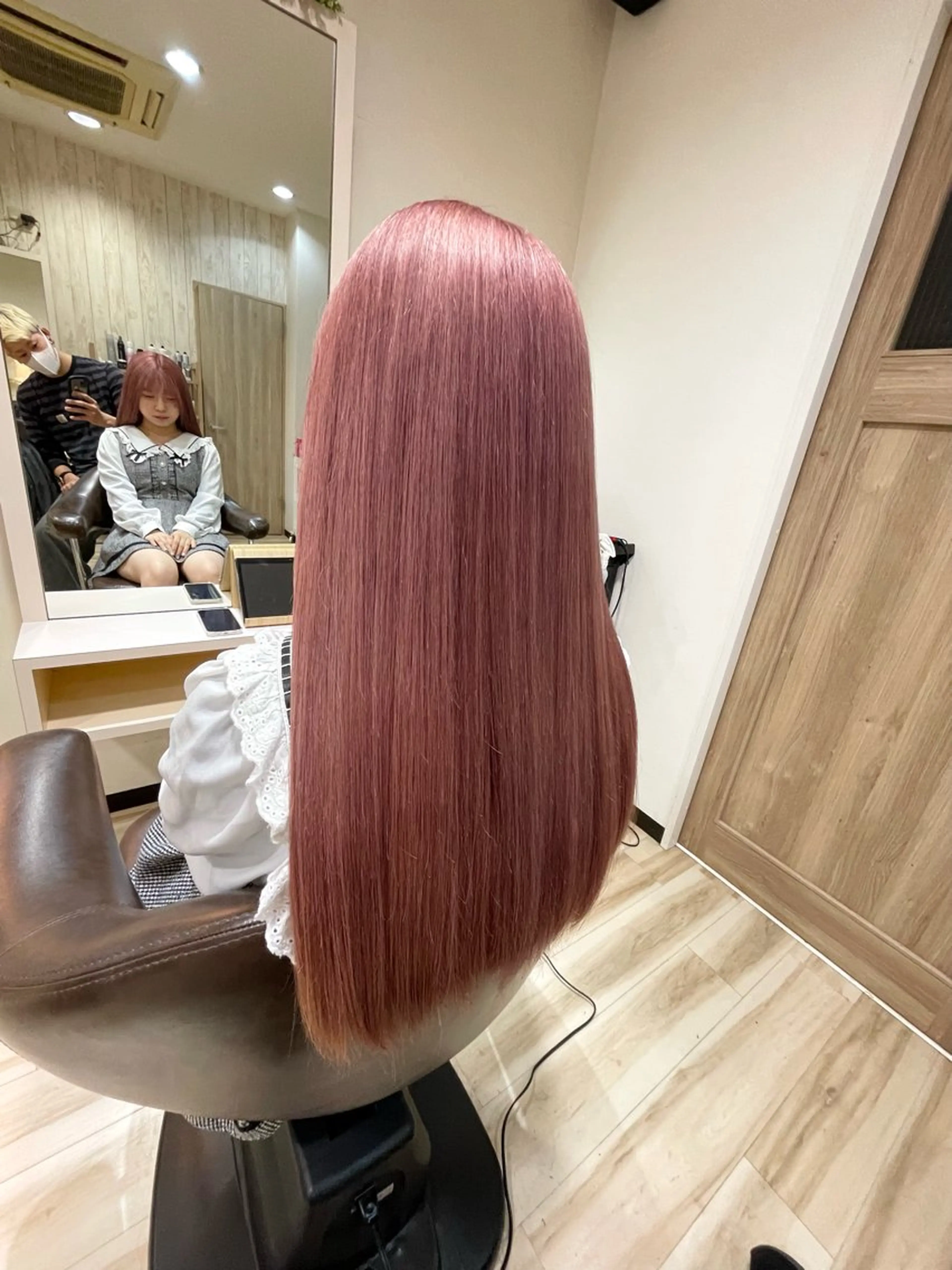 ロング カラー 🌈派手髪ハイトーン 🌈鈴木亮太🌈のヘアスタイル