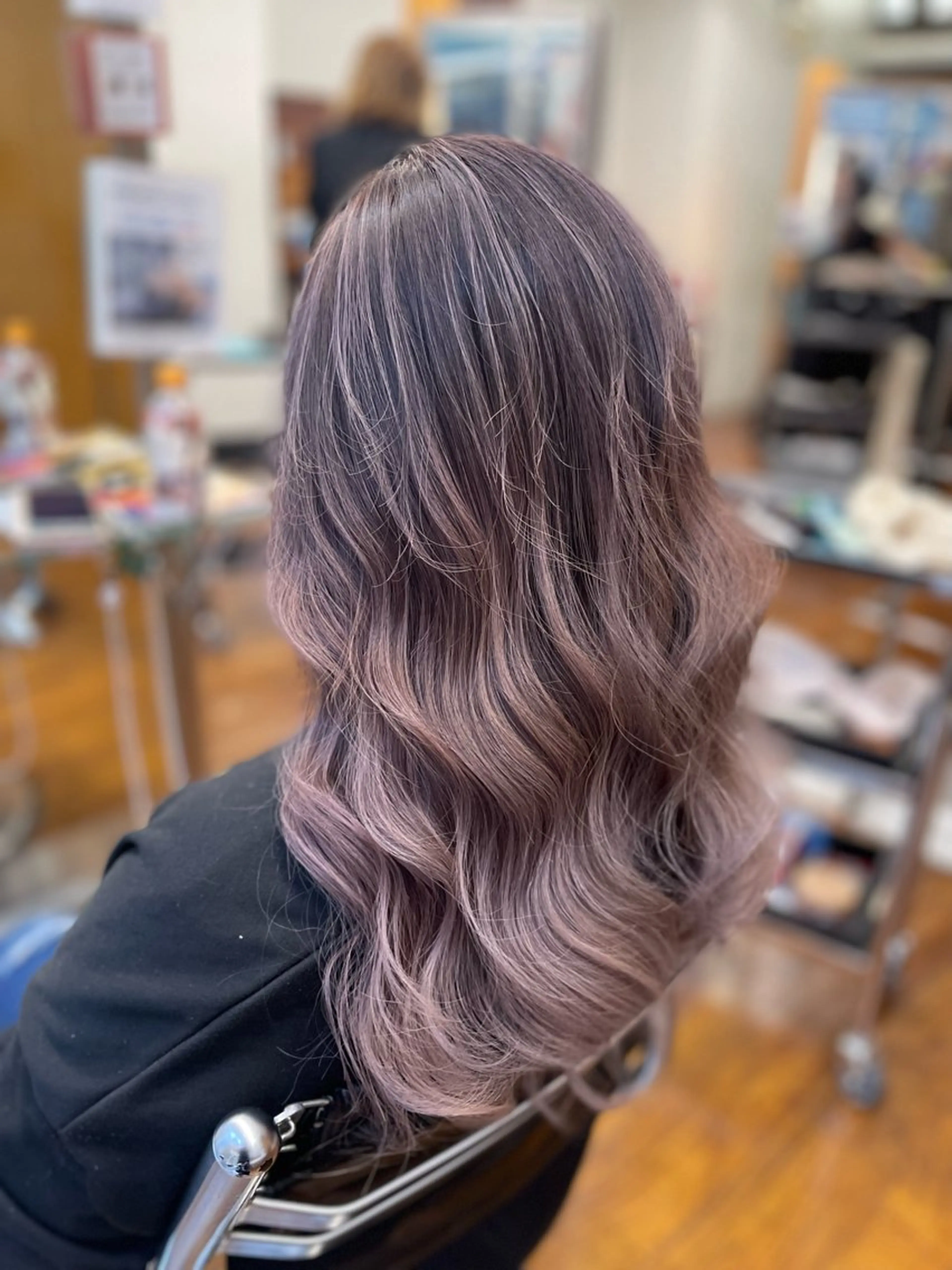 セミロング バレイヤージュ⭐️ 栄/舩木裕矢のヘアスタイル