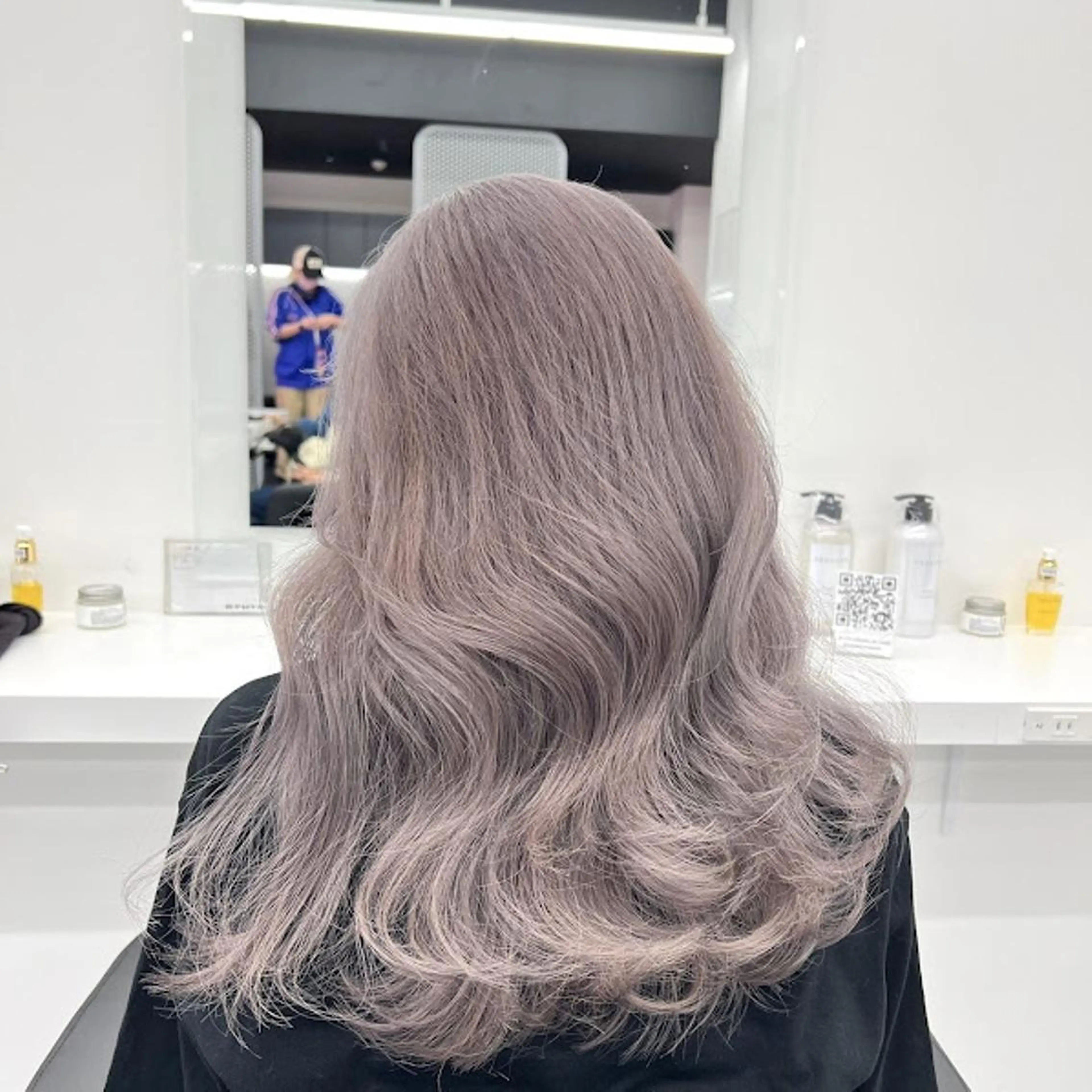 カラー 🪞THEATER 表参道店🩰のヘアスタイル