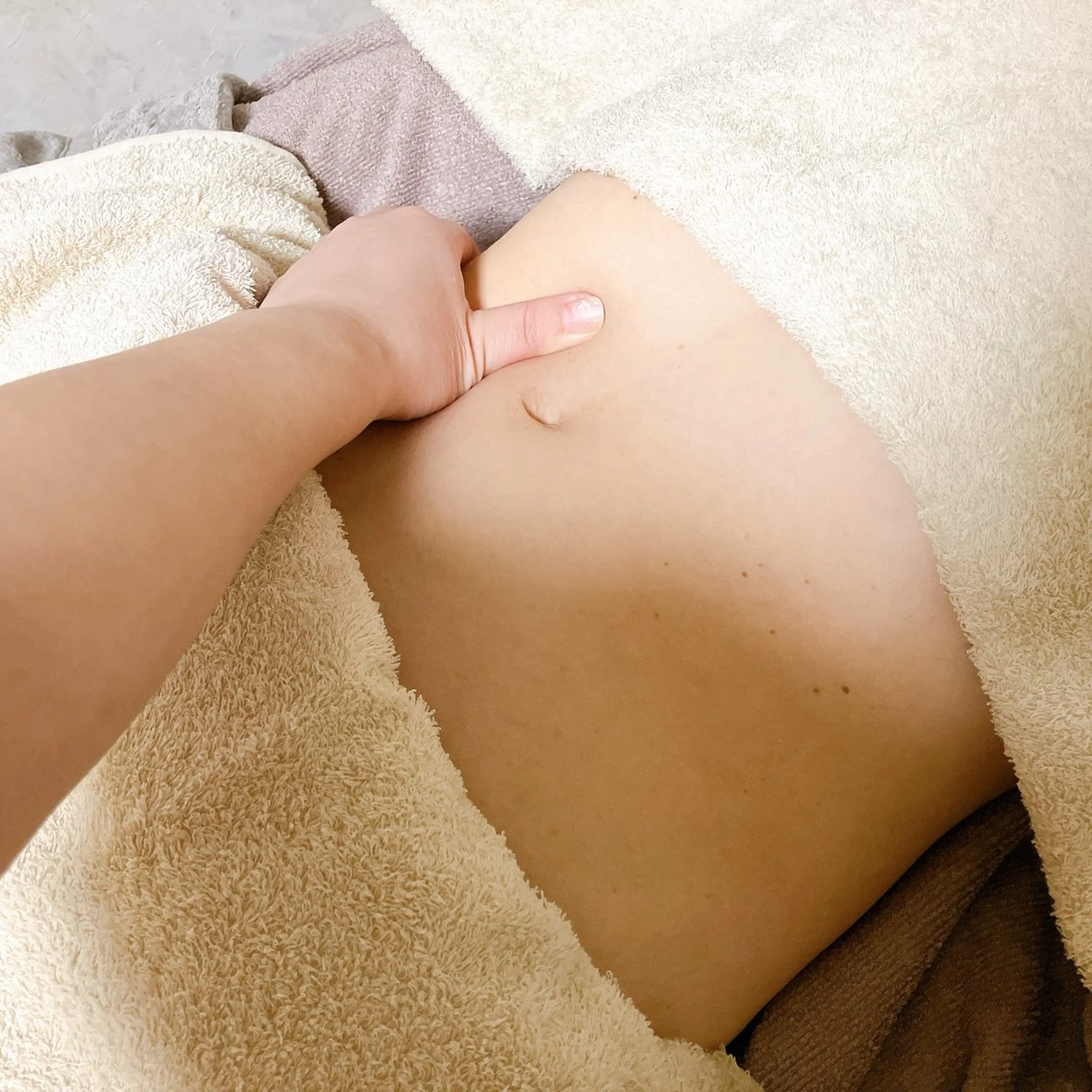 繰り返すニキビ・毛穴 ✨つくば肌質改善専門のエステ・リラクイメージ