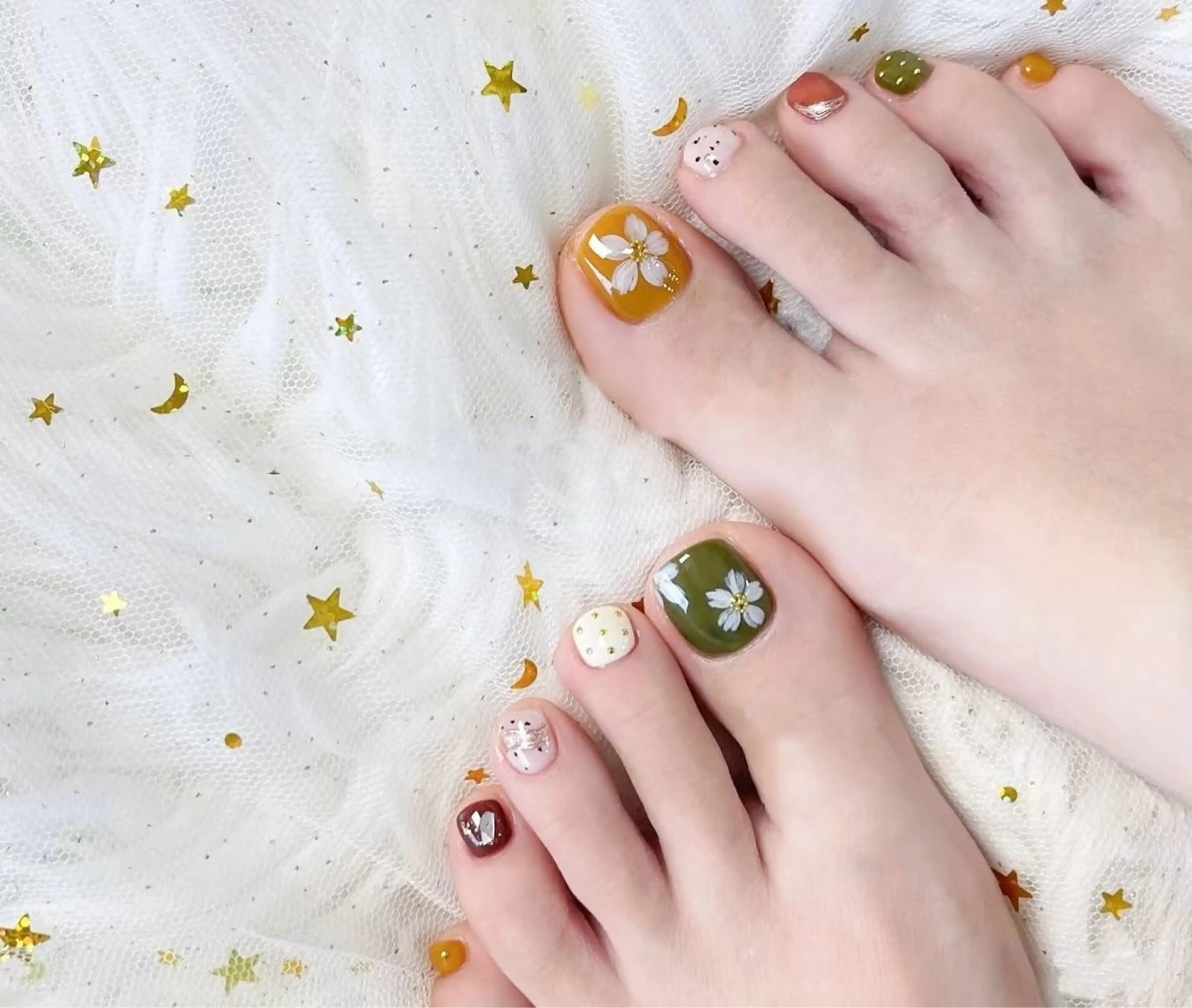 ネイル フットネイル 持ち込み フットネイル U.MI Nail Salonのネイルデザイン