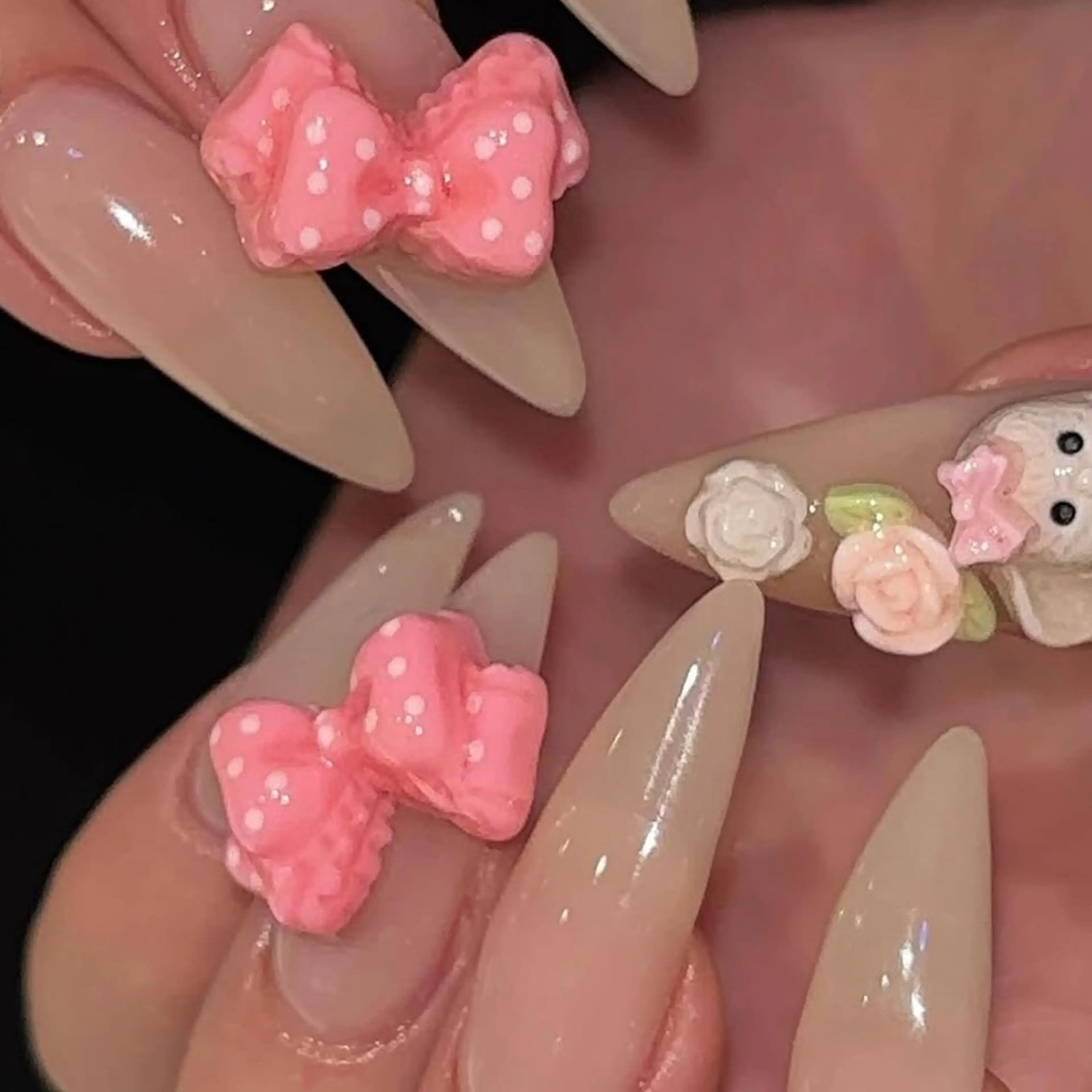 ネイル ハンドネイル BERA NAILSのネイルデザイン