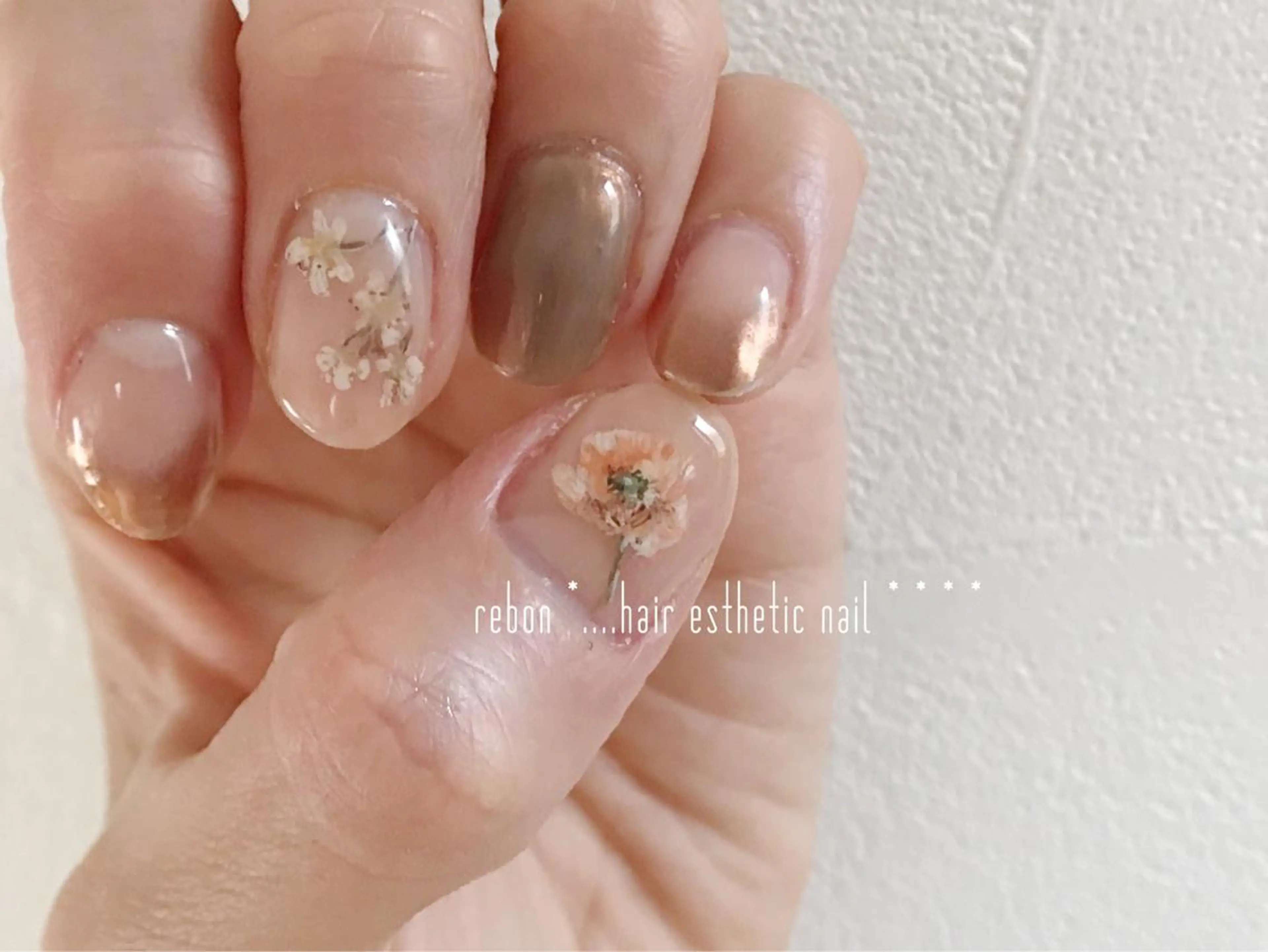 ネイル ハンドネイル フットネイル rebon＊ natsukiのネイルデザイン