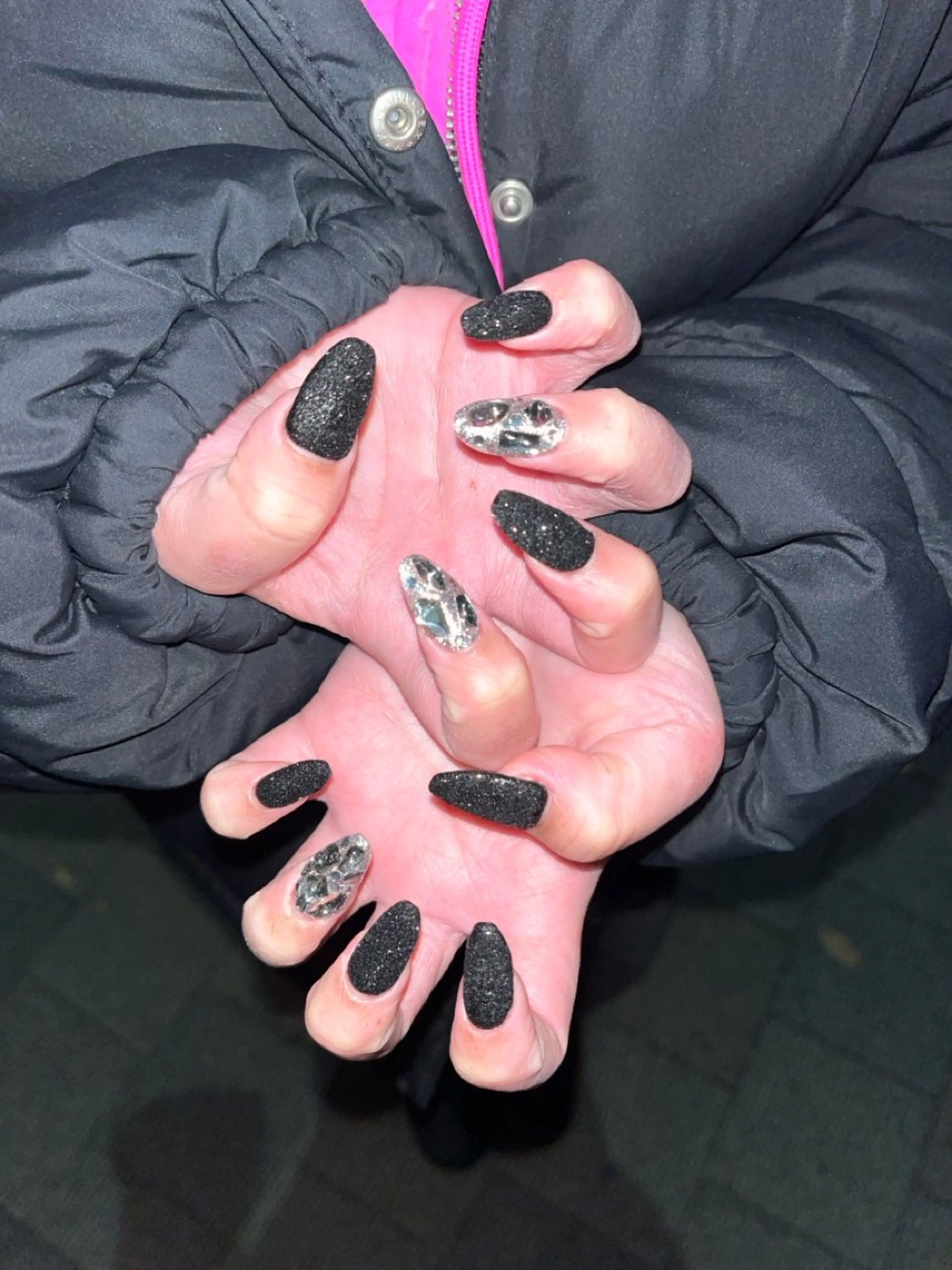 ネイル ハンドネイル waka❤️✨ レイヤーボブ/エクのヘアスタイル