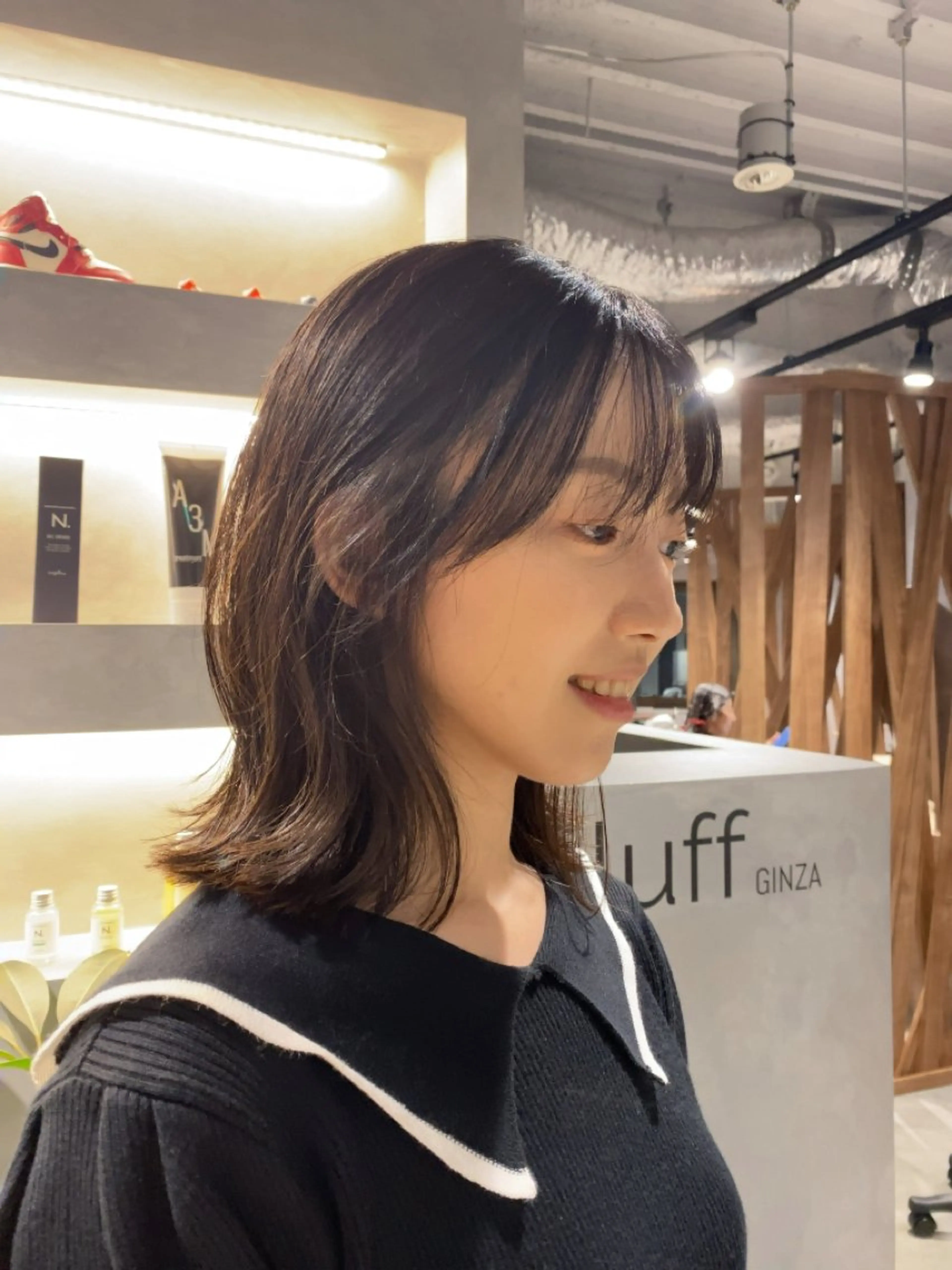 ミディアム くびれヘア 韓国風ヘア 久力琴音''透明感 カラー''アレンジのヘアスタイル