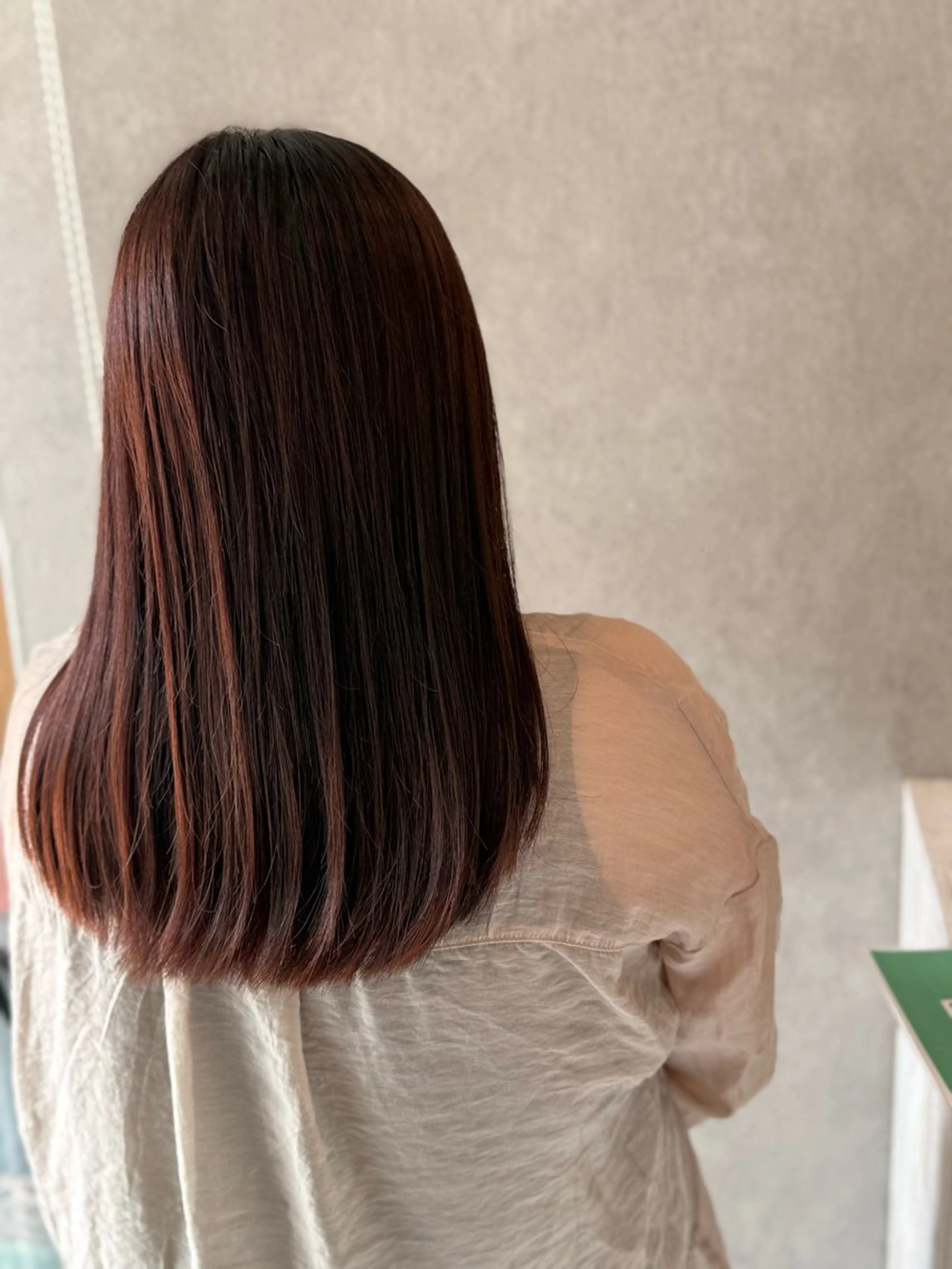 ロング カラー ブラウンカラー ピンクカラー ピンクブラウン カット ヘアカラー Bish Yanaのヘアスタイル