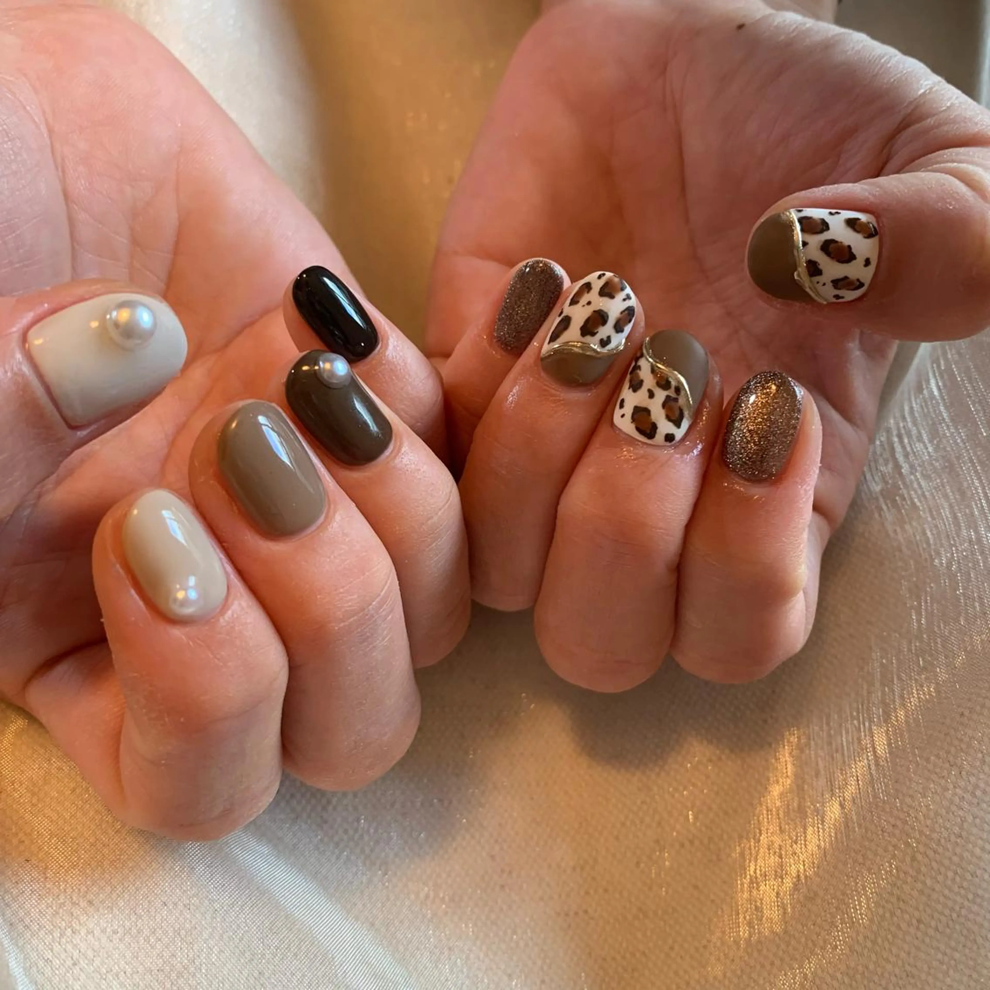 ネイル ハンドネイル repos~ルポ~所属・里見 麗のネイルデザイン