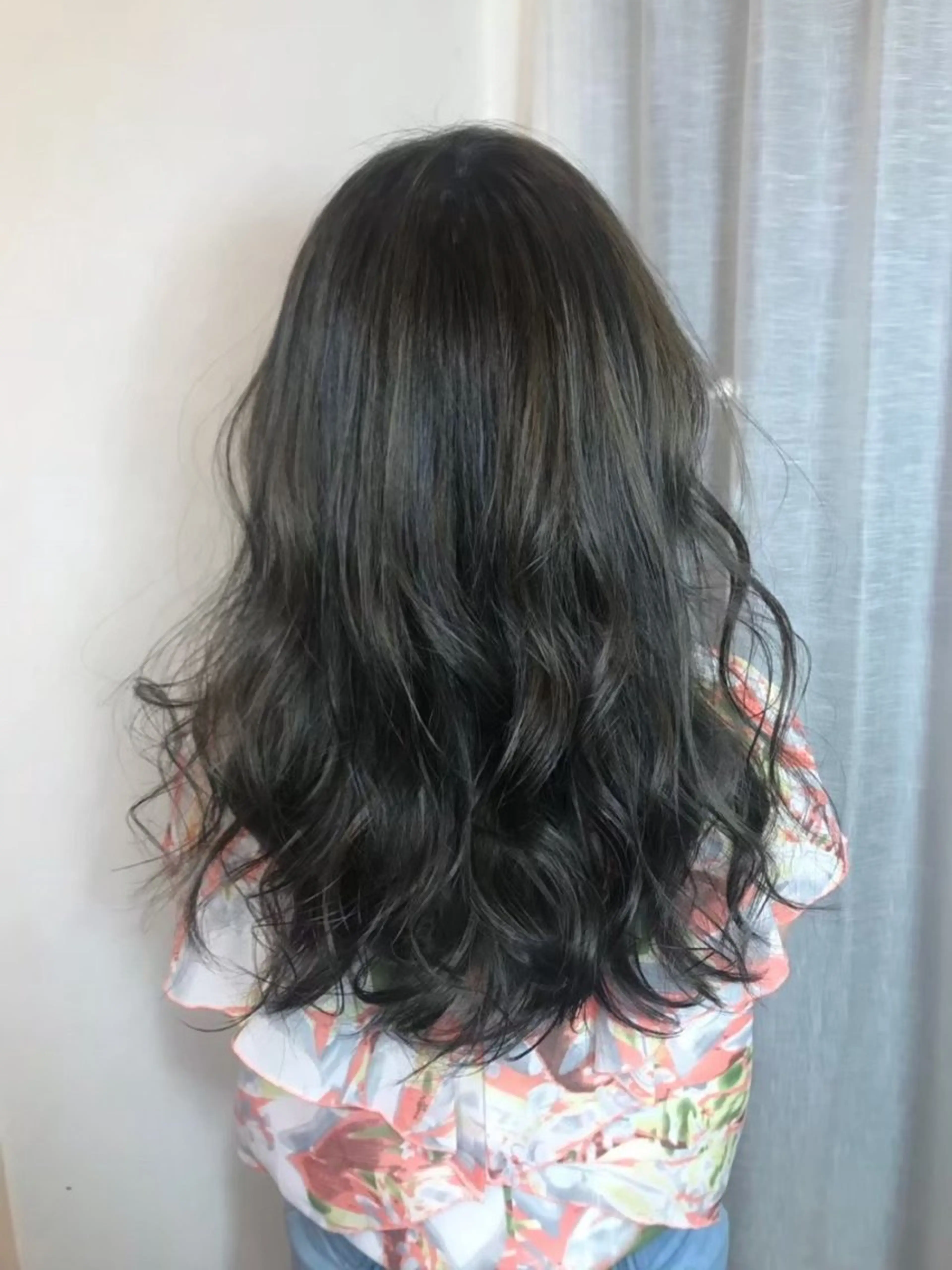 パーマ 花田 麟のヘアスタイル