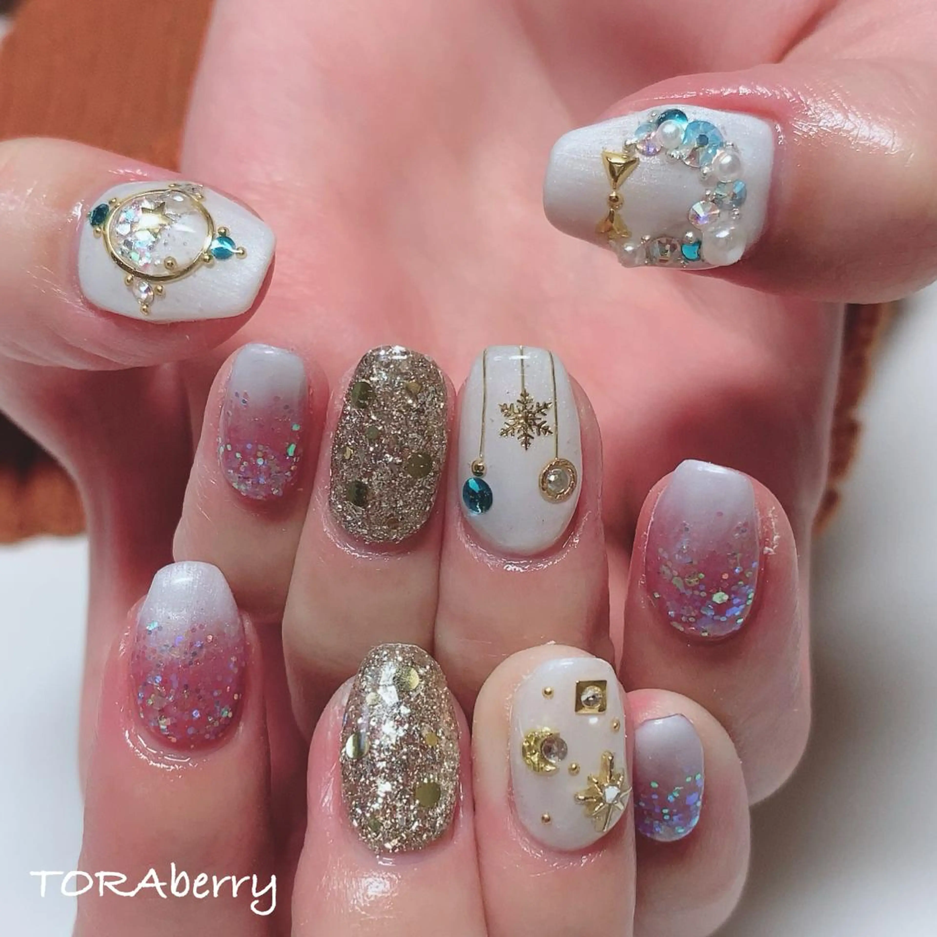 ネイル ハンドネイル ネイリスト なつみのネイルデザイン