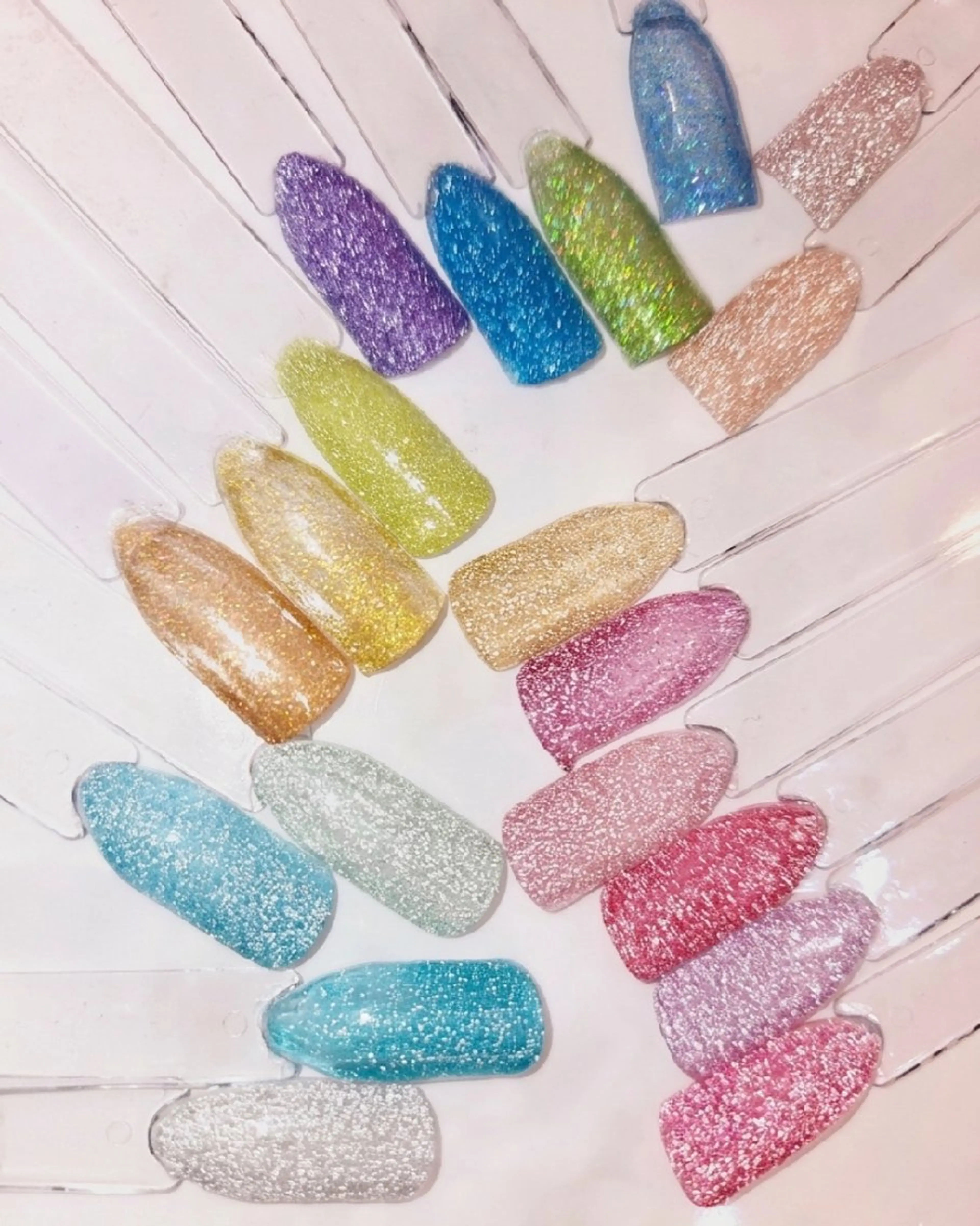 ネイル フラッシュネイル ジェルネイル KIREIE  yukaのネイルデザイン