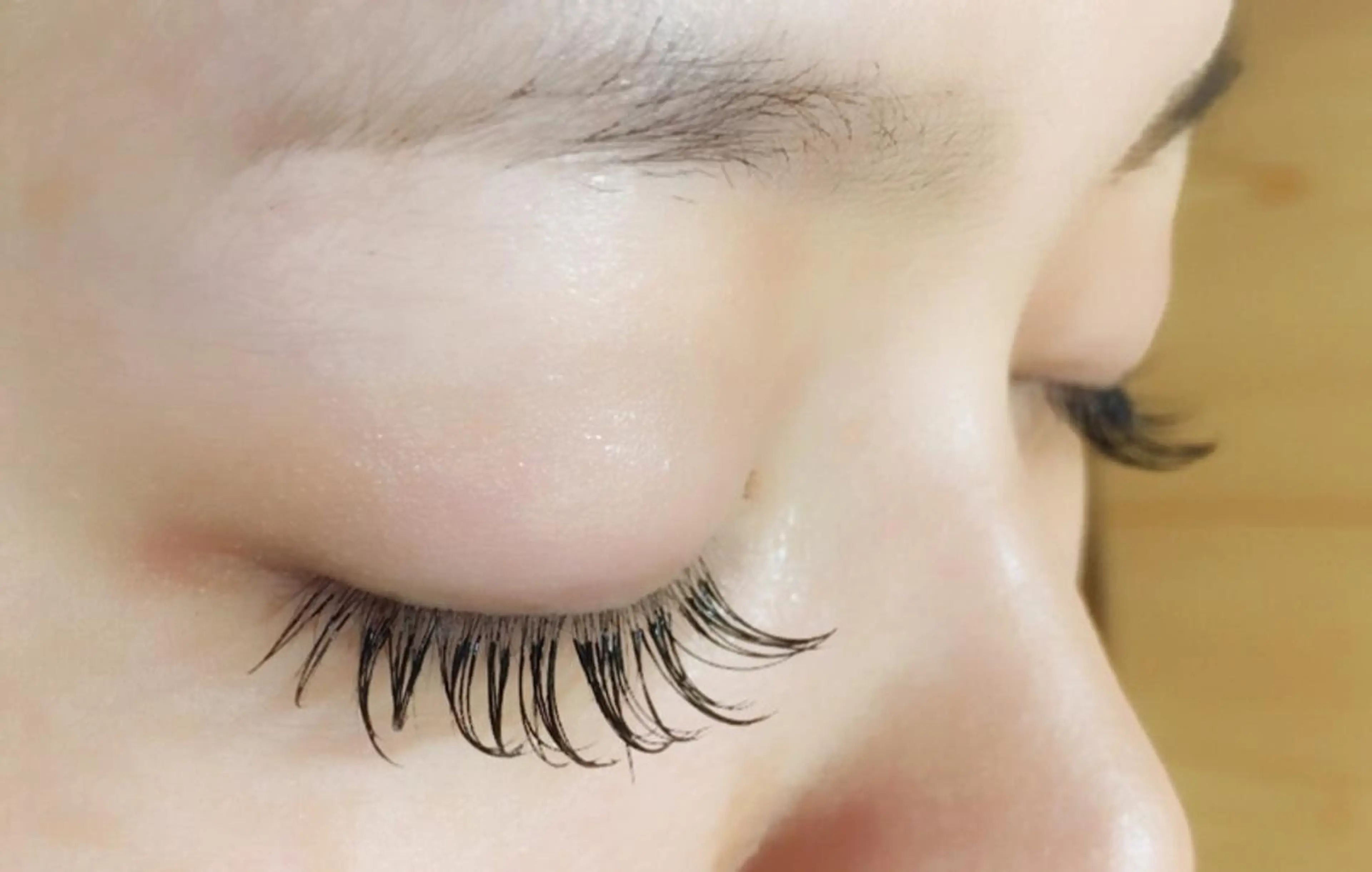 マツエク・マツパ Cカール キュート désir  beaux所属・désirbeaux 瀬崎の眉毛・アイブロウイメージ