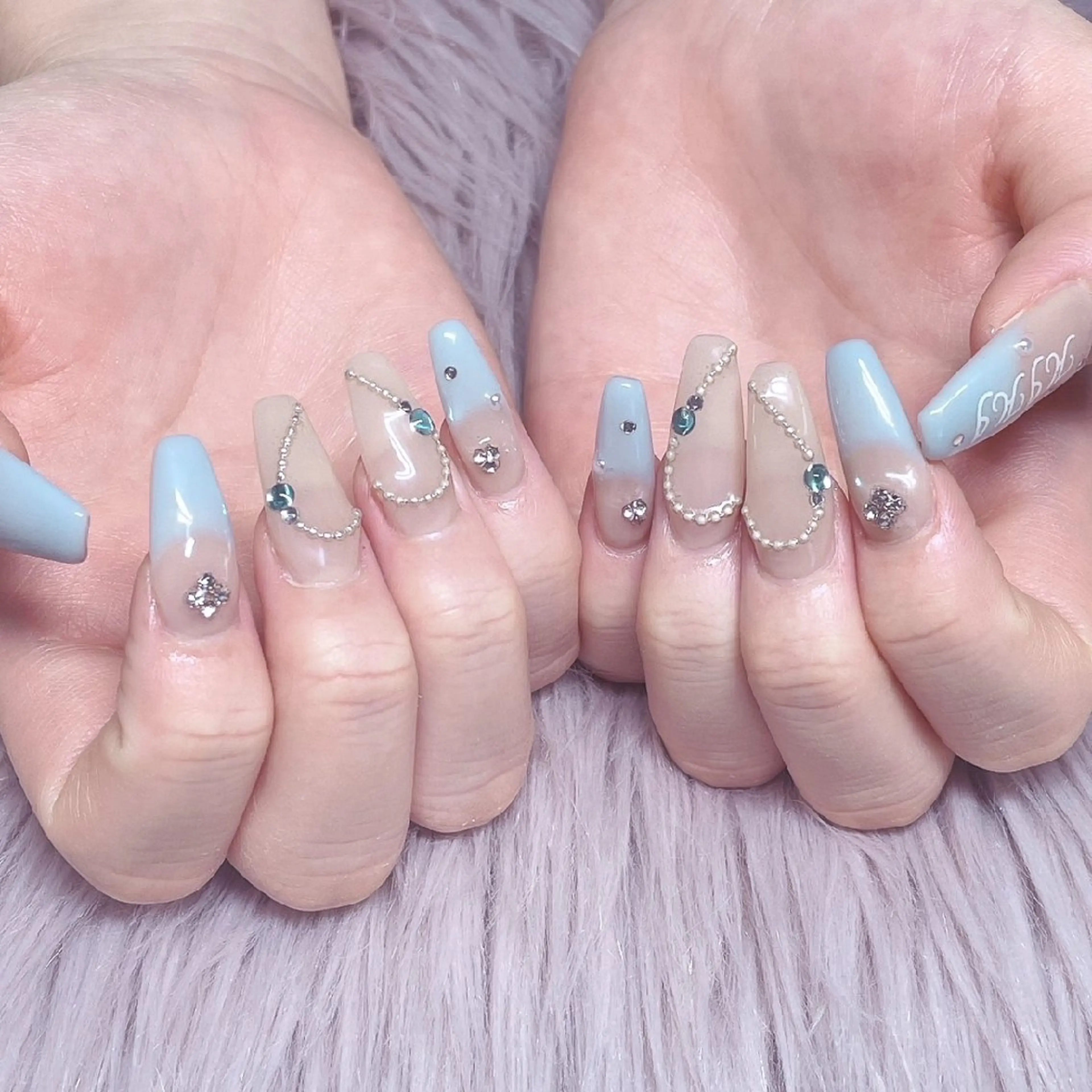 ネイル NAKAJIMA ERIKAのネイルデザイン