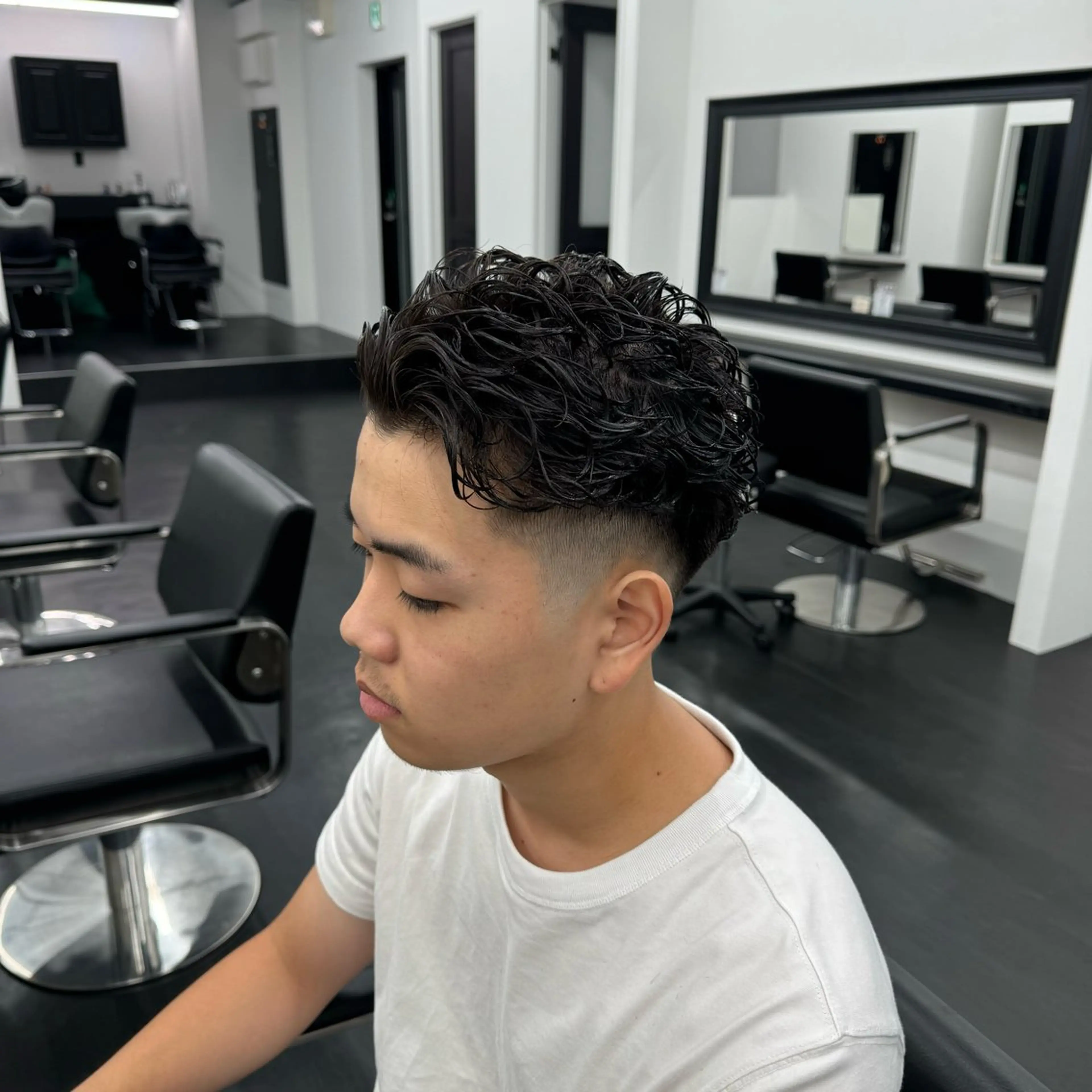パーマ メンズ 田上 舶斗のヘアスタイル