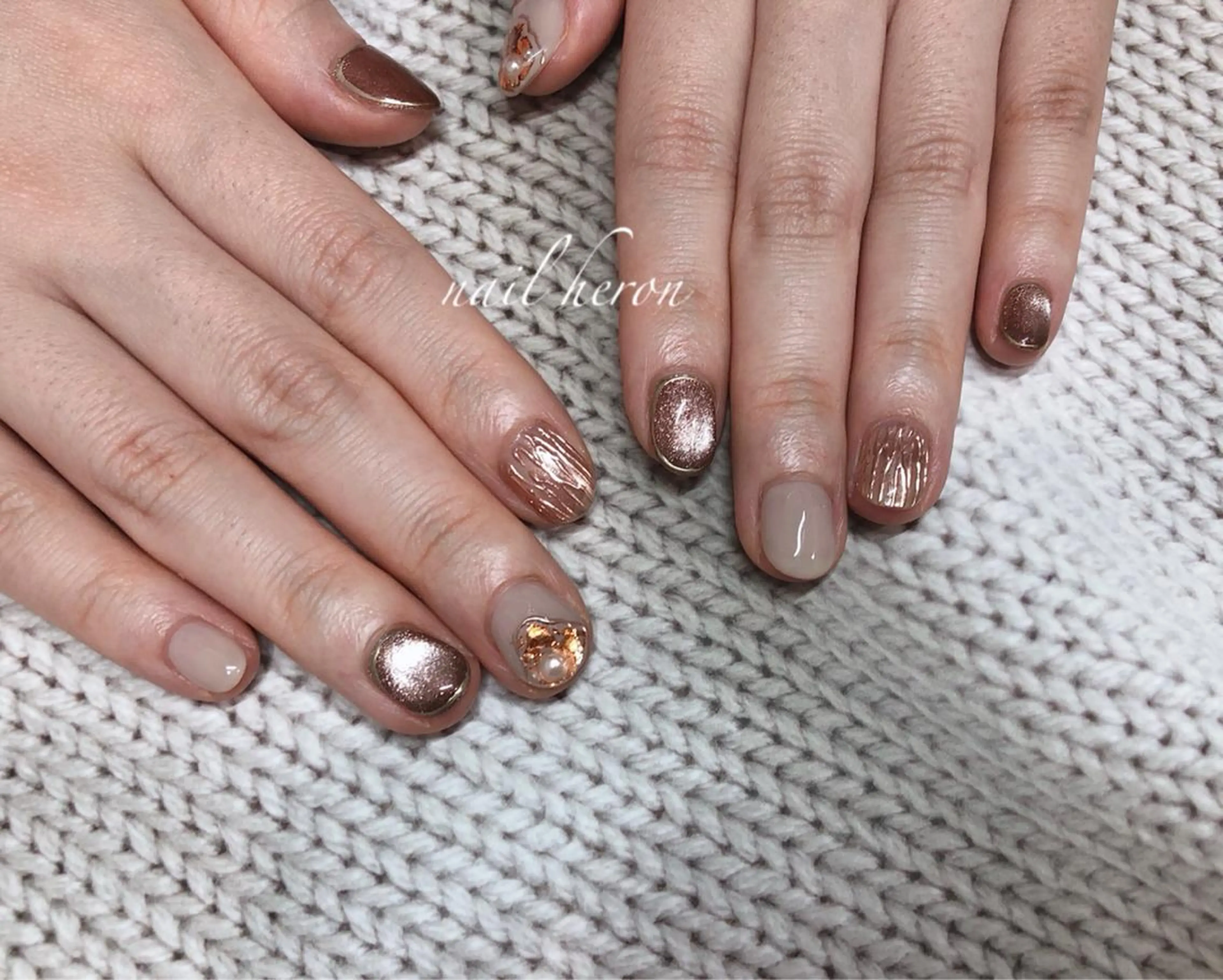 ネイル ジェルネイル ニュアンスネイル ハンドネイル saki_ nail heronのネイルデザイン