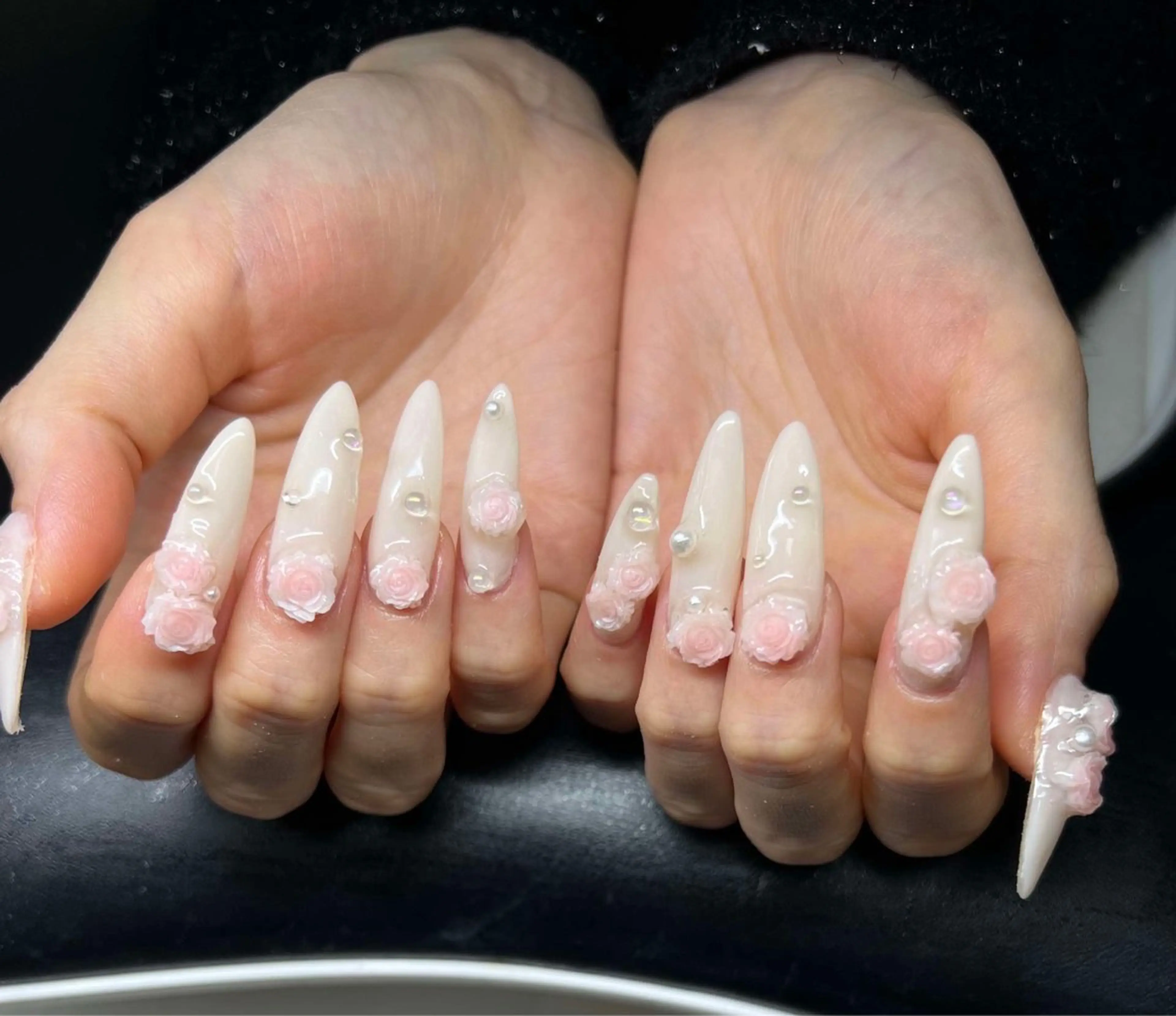 ネイル オーロラネイル チークネイル 長さ出し フットネイル フレンチネイル Lee Nails チップ長さだし専門店のネイルデザイン