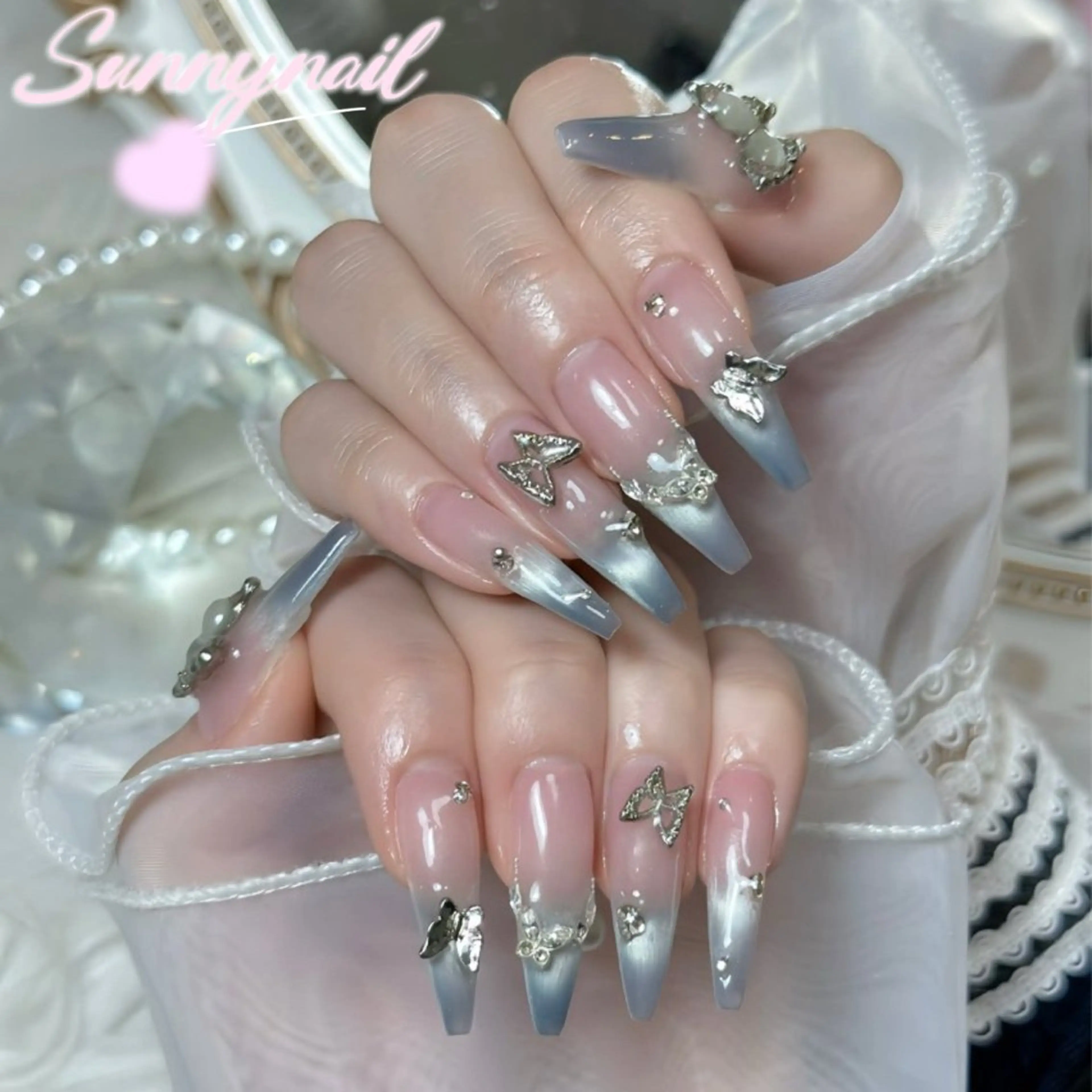 ネイル sunnynail 小桃のネイルデザイン