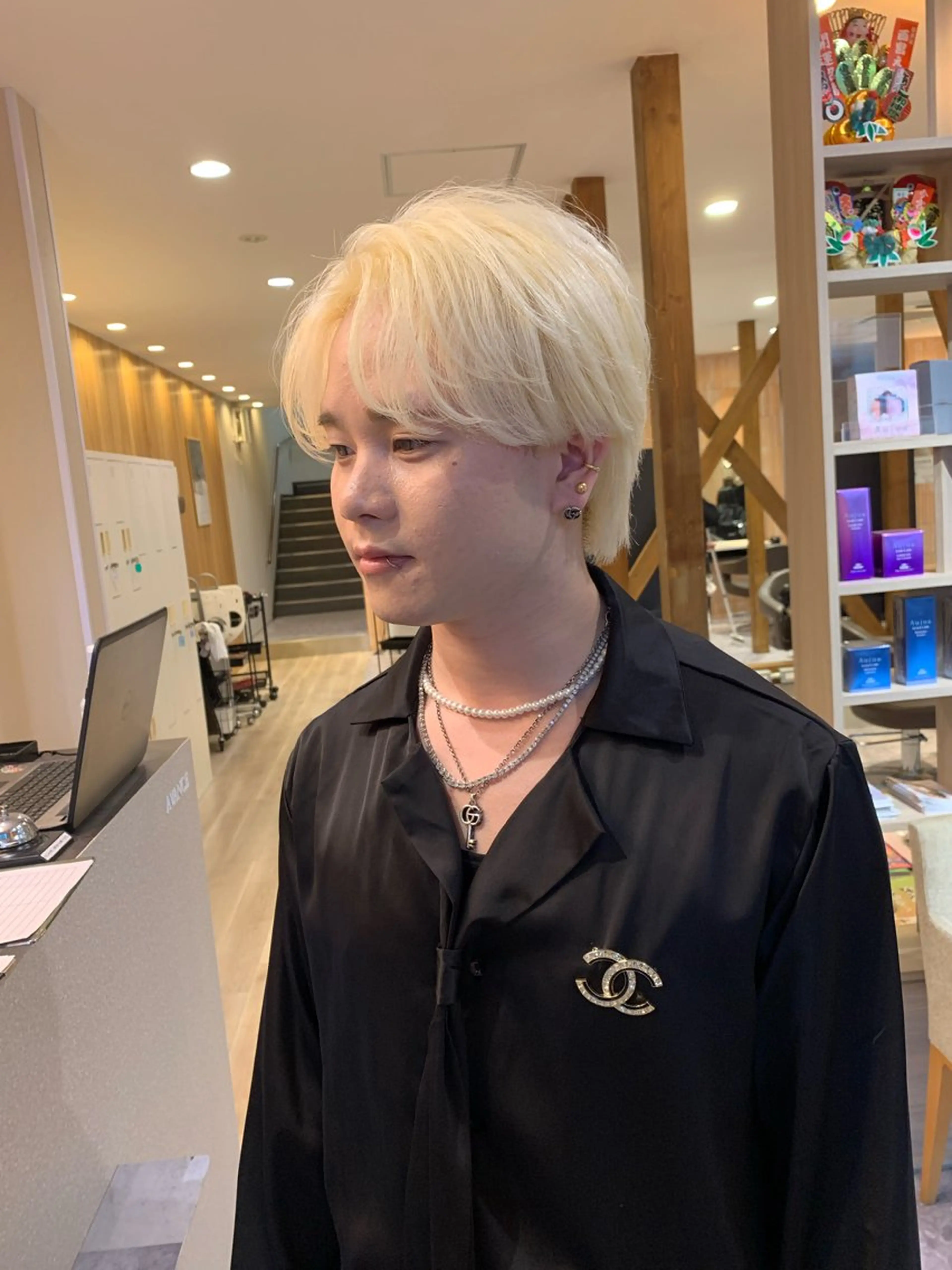 ショート カラー 和歌山1カラーが 上手い🎨神保克行のヘアスタイル